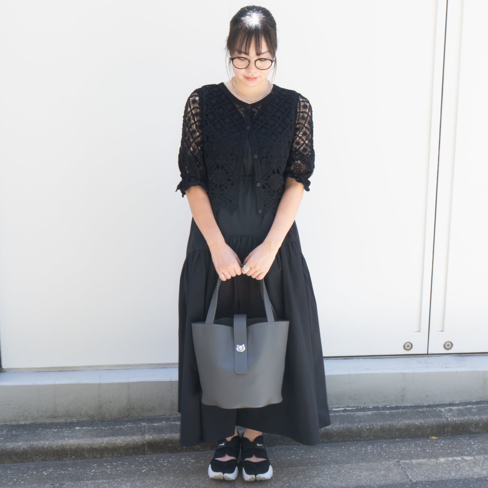 PAW Grande Cuir Mash Bucket Bag / Graphite