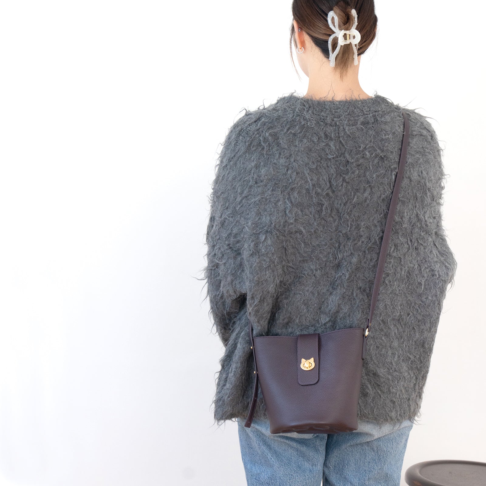 Shoulder bag PAW (Paw) Cuir-Mache / Raisin