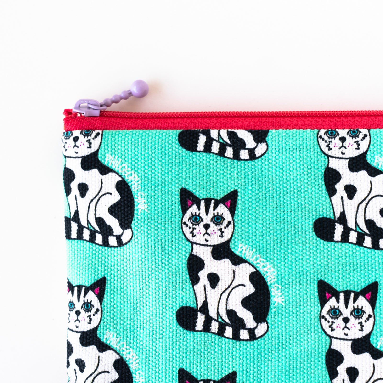 SINK. x Philosophii collaboration cow cat flat pouch