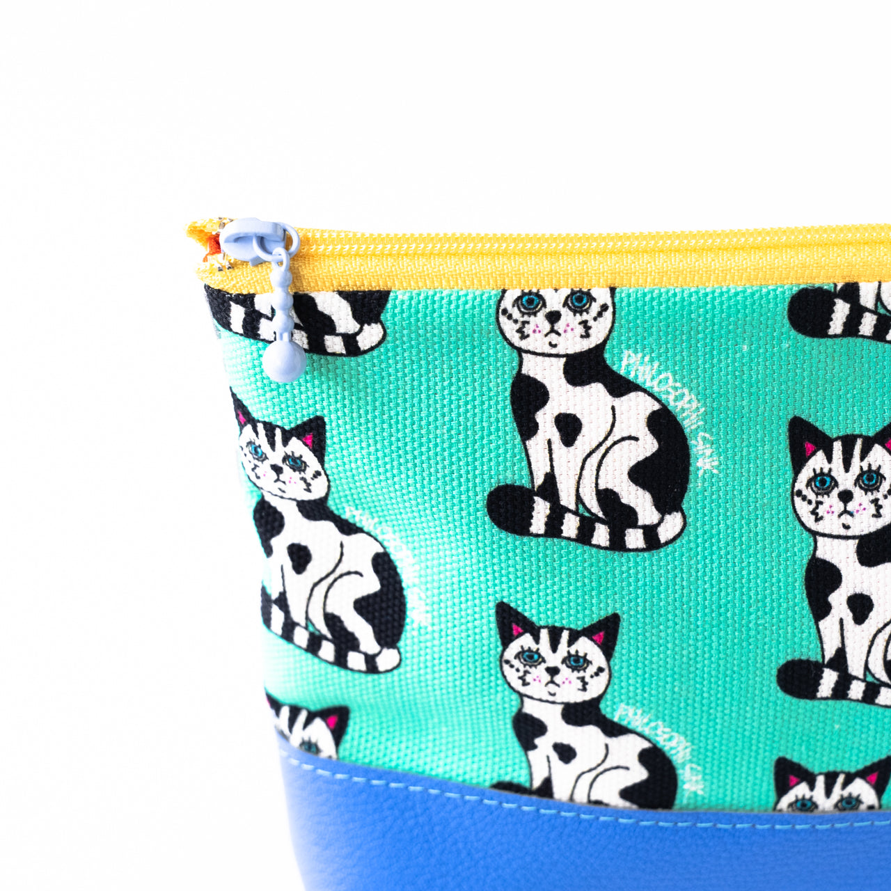 SINK. x Philosophii collaboration Ushineko pouch (with gusset)