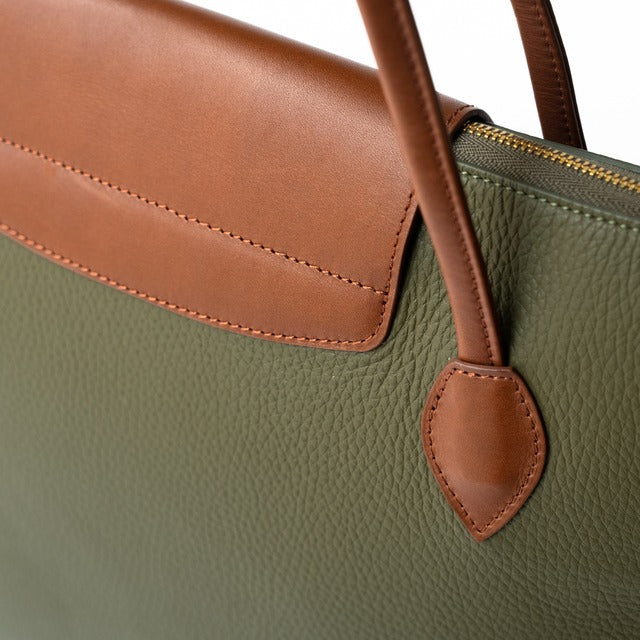 【おつとめ品セール】クロシェットA4トート キュイール・マッシュ/オリーブ