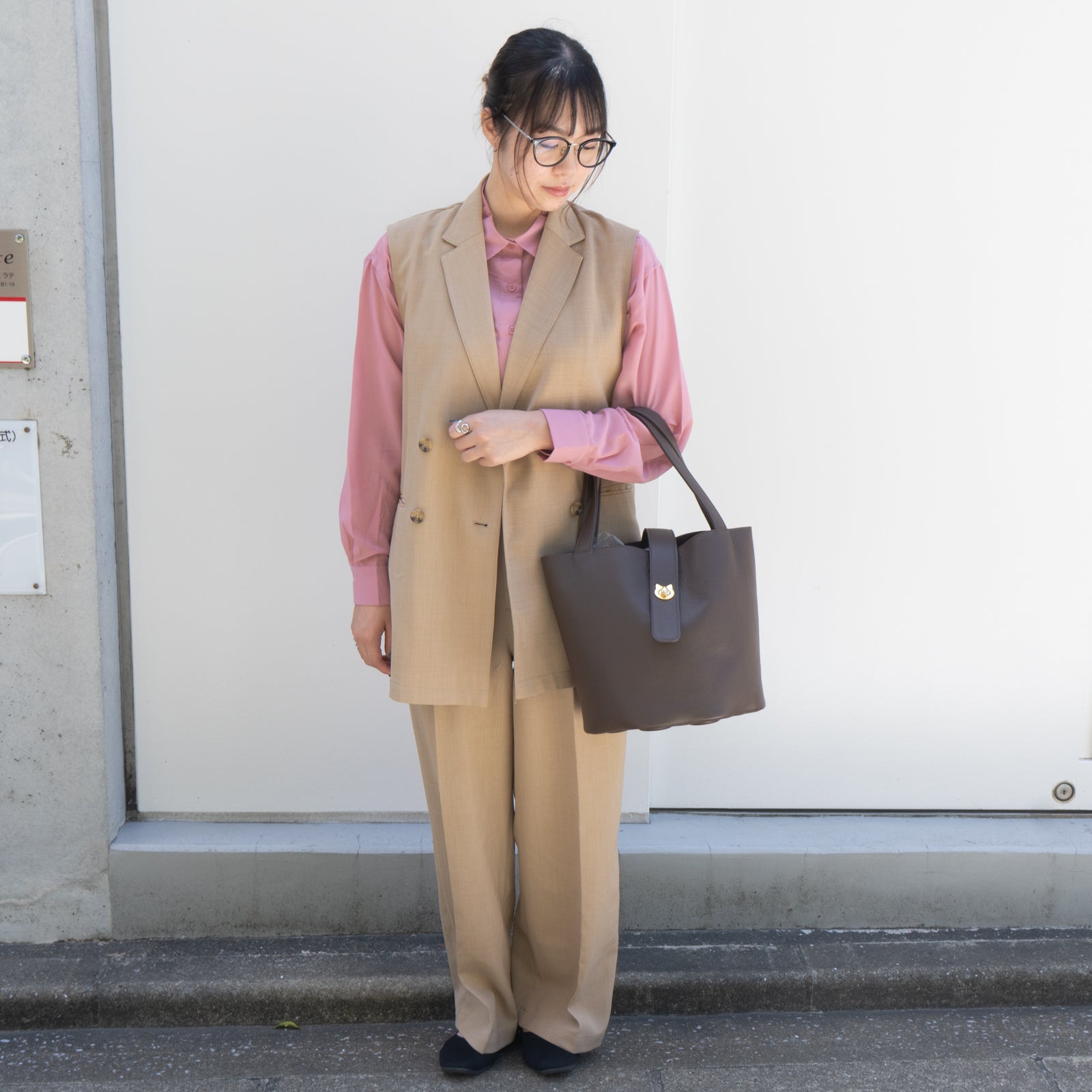 PAW Grande Cuir Mache Bucket Bag / Chocolate