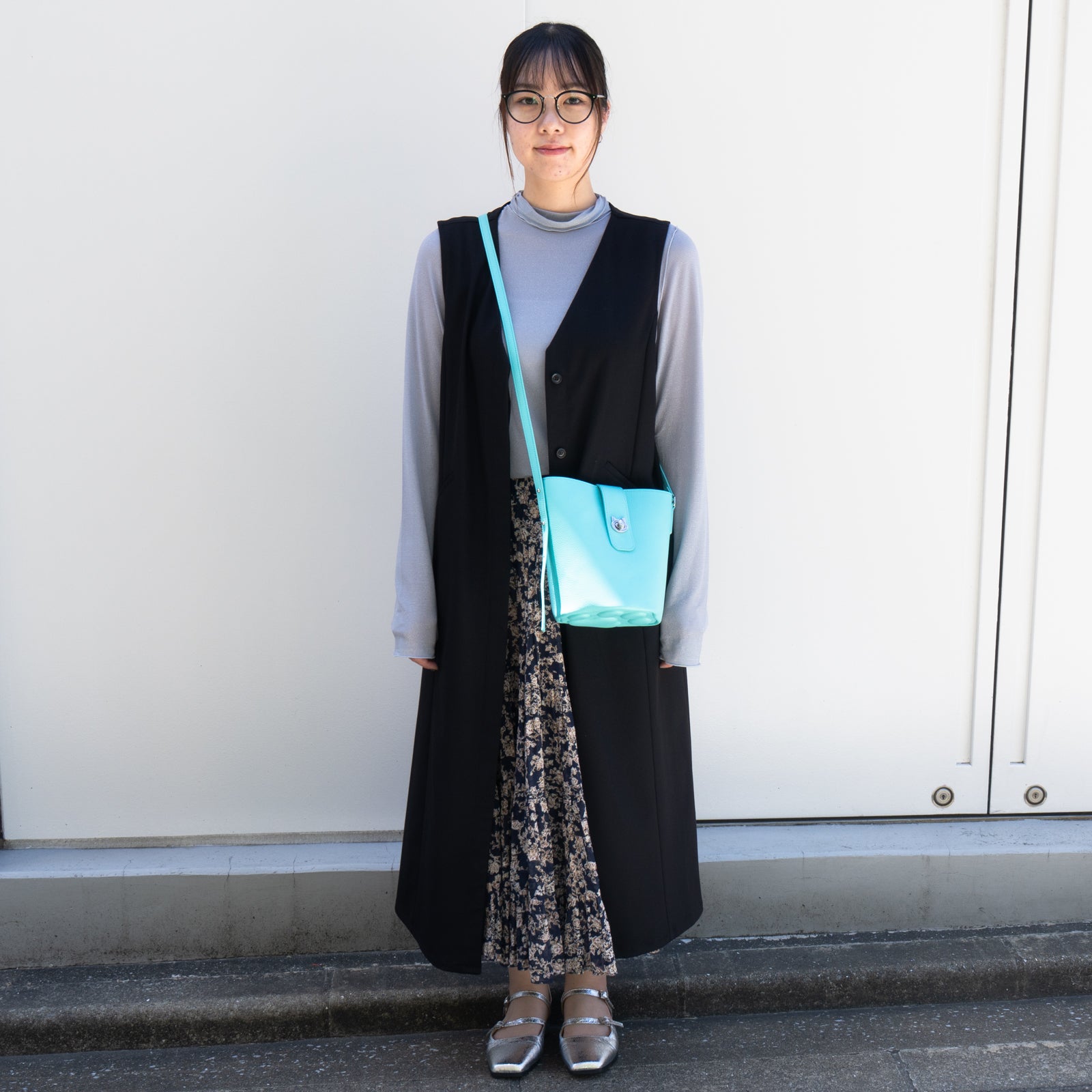 【期間限定:4/24(金)22:00〜26(日)】【受注生産】 ショルダーバッグ PAW (パウ) キュイール・マッシュ / ブルードラジェ