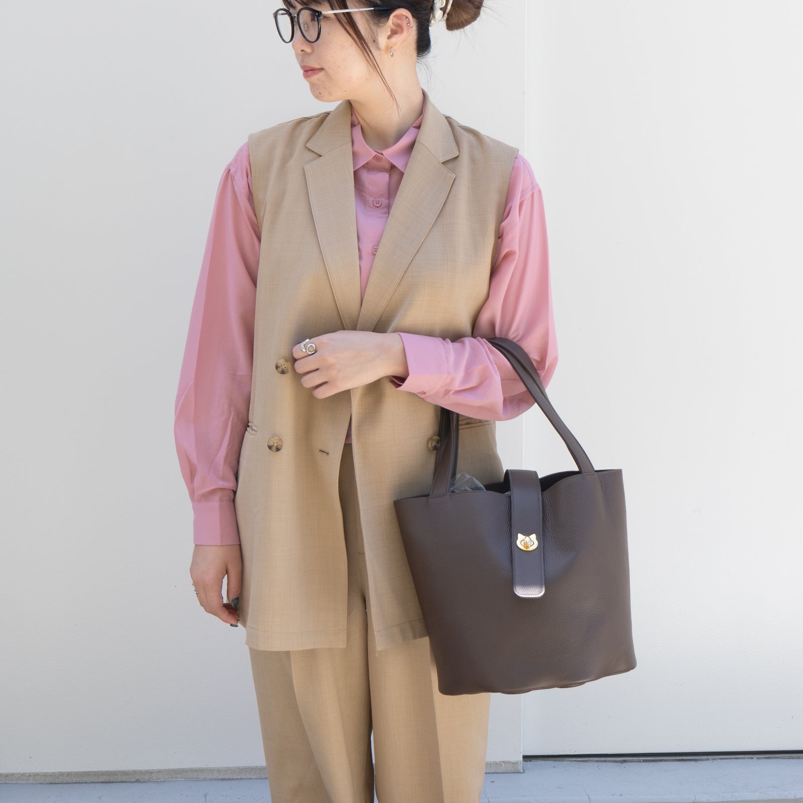PAW Grande Cuir Mache Bucket Bag / Chocolate