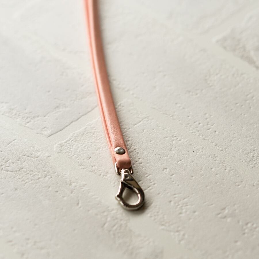 【おつとめ品セール】レザースマホストラップ(+ホルダー)シルバー金具 /110cm