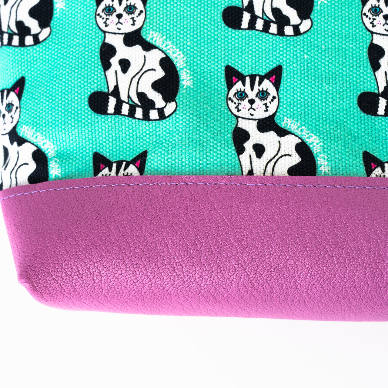 SINK. x Philosophii collaboration Ushineko pouch (with gusset)