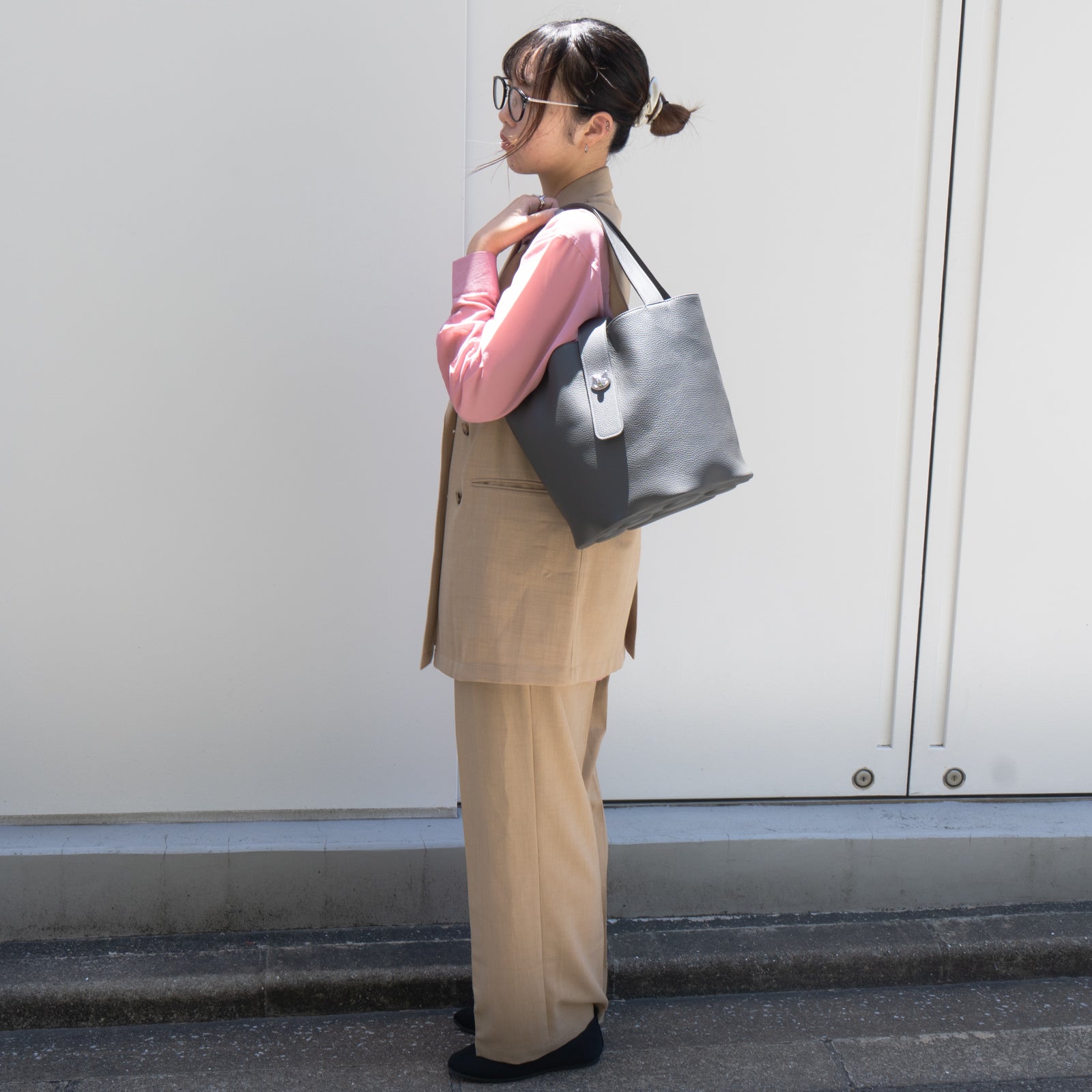 PAW Grande Cuir Mash Bucket Bag / Graphite