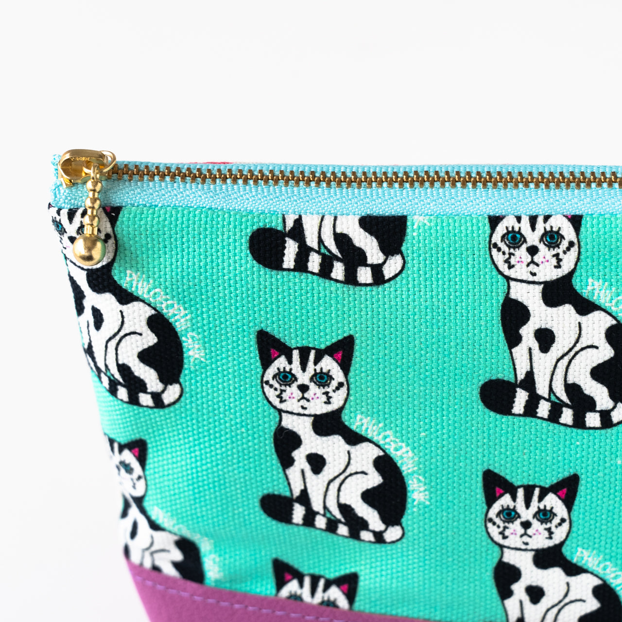 SINK. x Philosophii collaboration Ushineko pouch (with gusset)