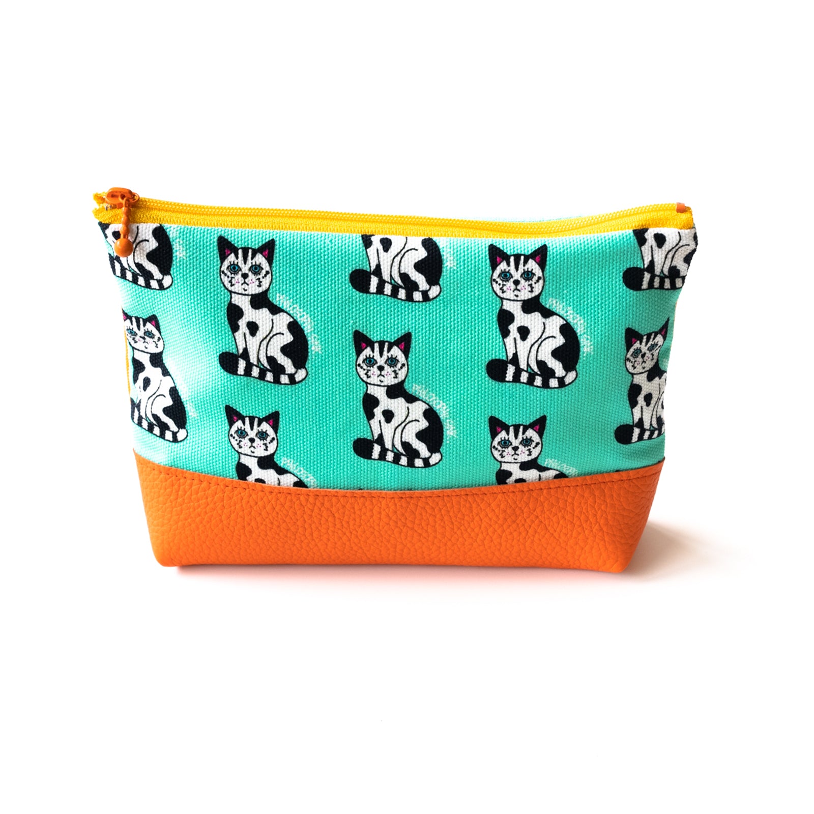SINK. x Philosophii collaboration Ushineko pouch (with gusset)