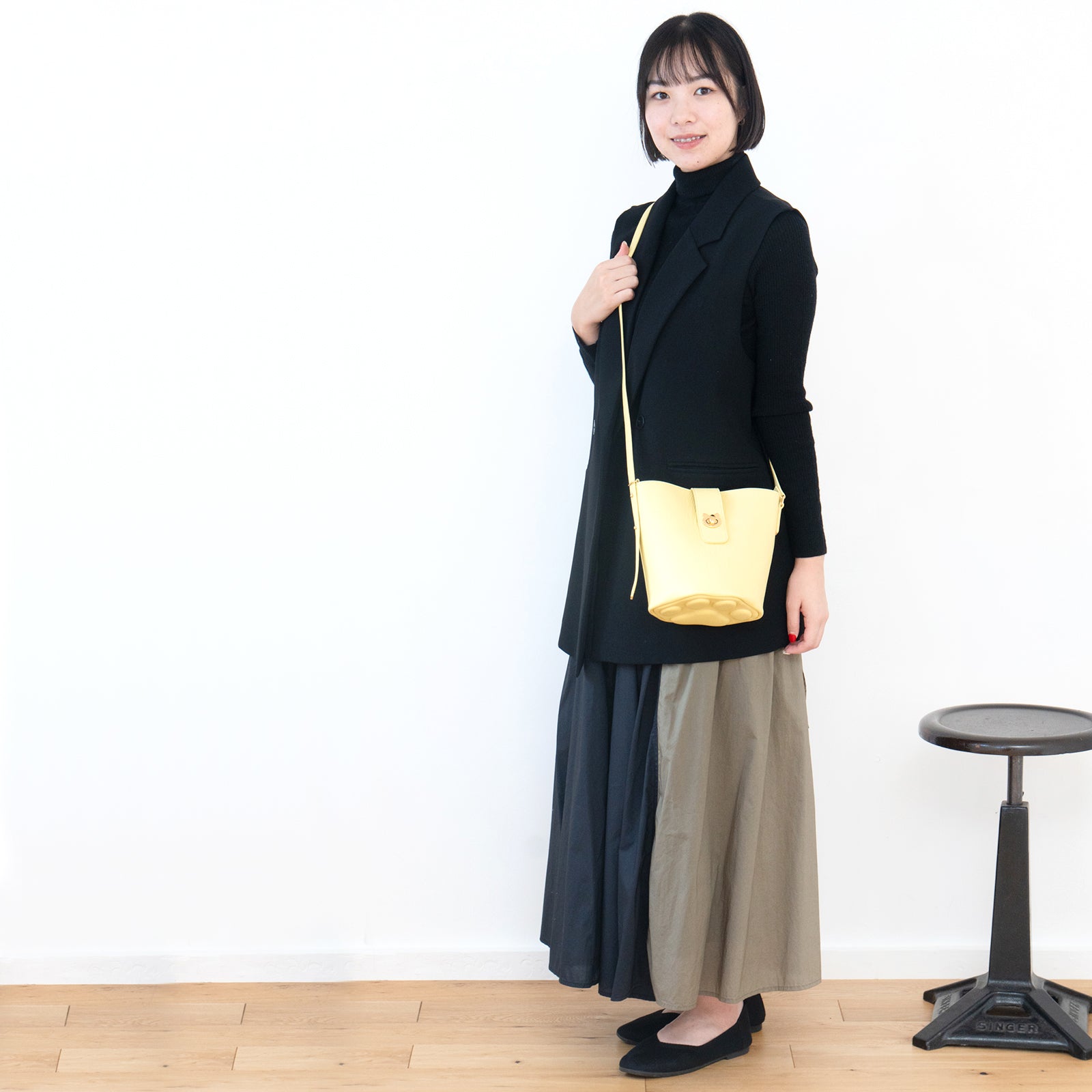 【3/20(金)20:00~ 数量限定】【さくらねこの日特別SET】ショルダーバッグ PAW (パウ) さくらねこチャームSET / ジョーヌプッサン