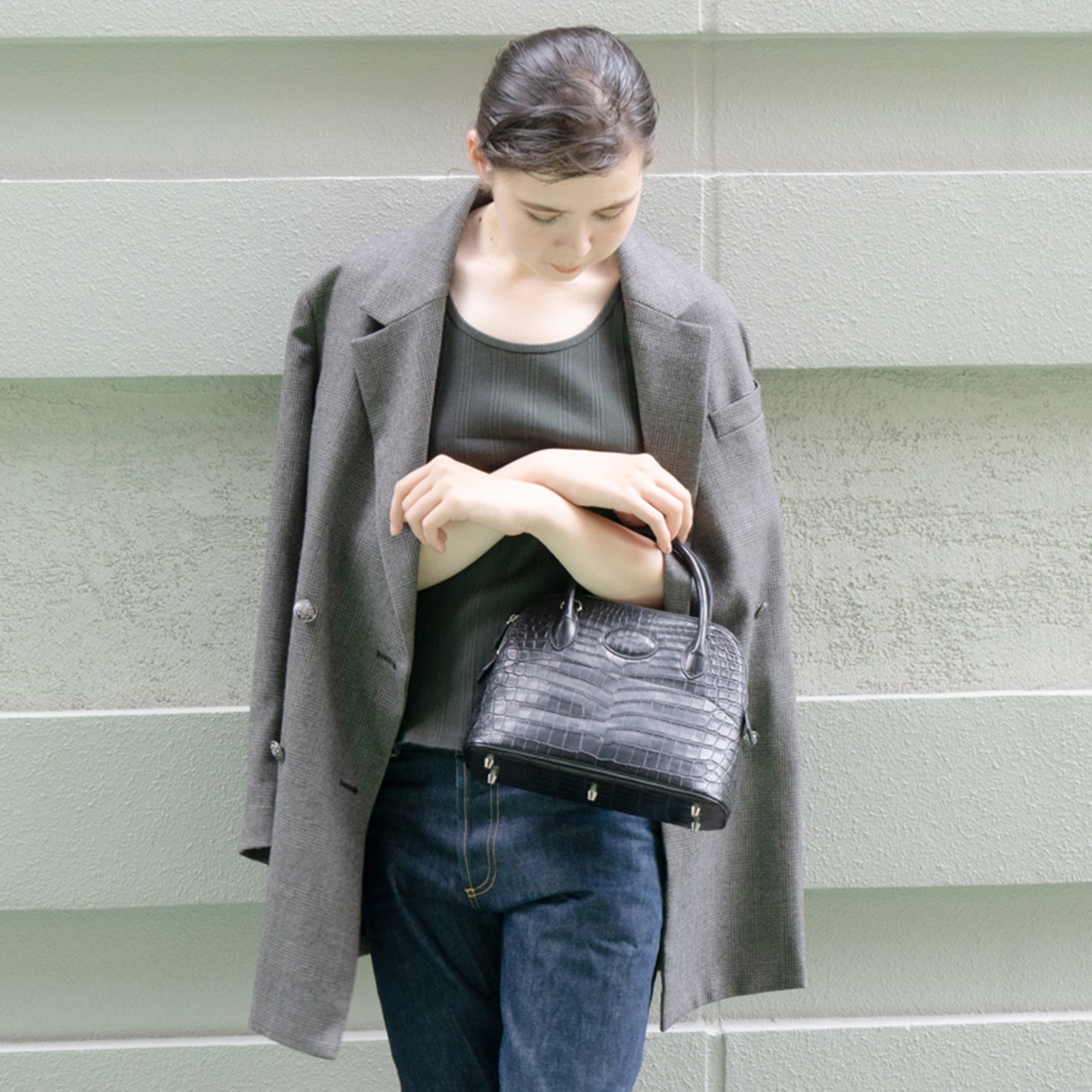【おつとめ品セール】ハンドバッグ・ルーチェ25 クロコダイル / ブラック
