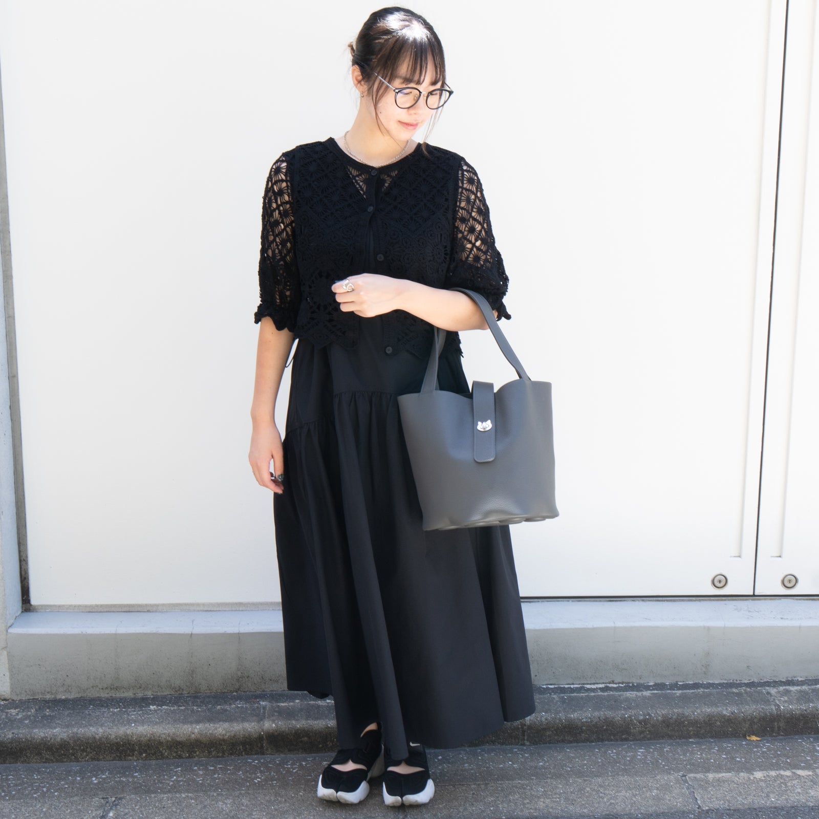 PAW Grande Cuir Mash Bucket Bag / Graphite