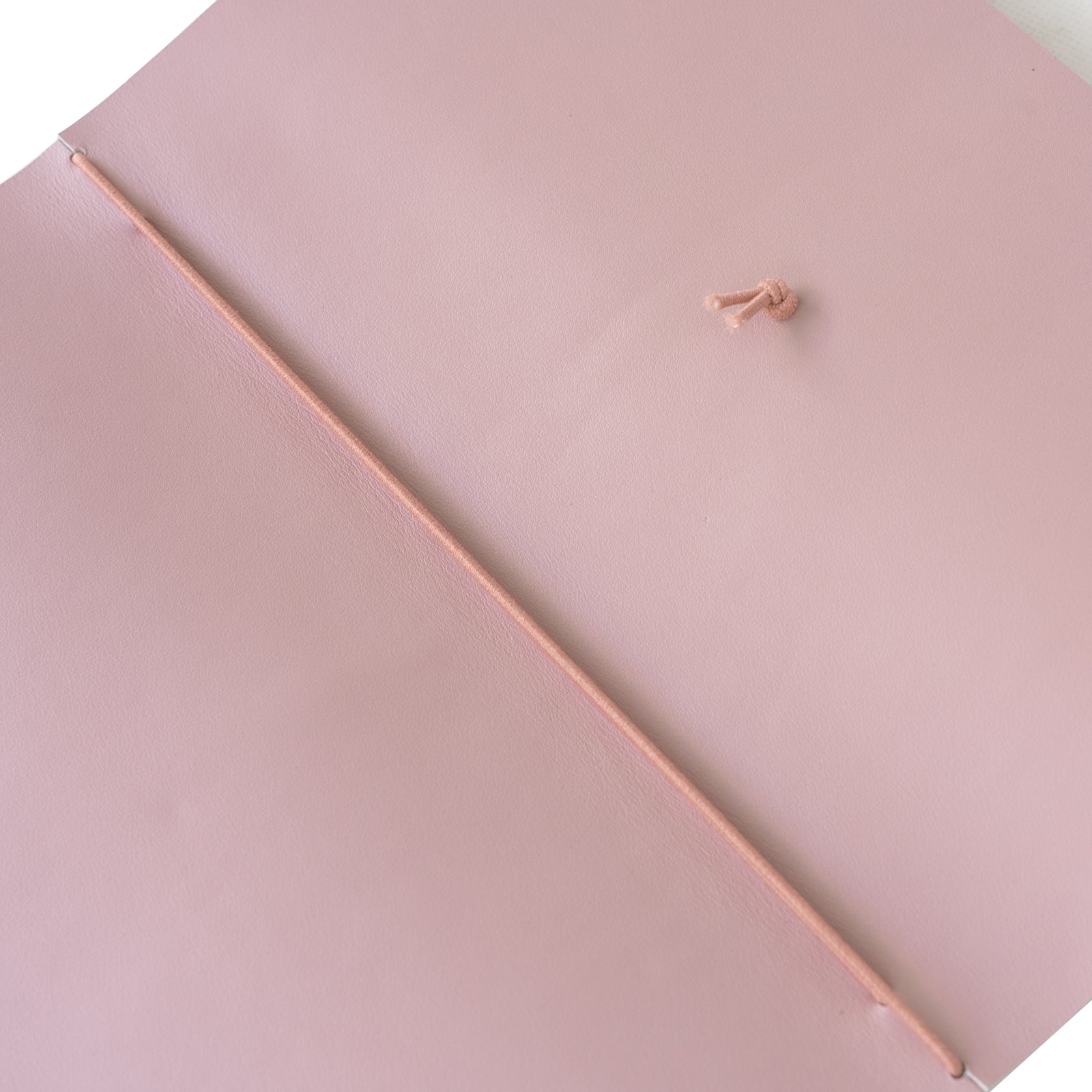 【おつとめ品セール】トラベラーズノートカバー リレ / ラベンダー