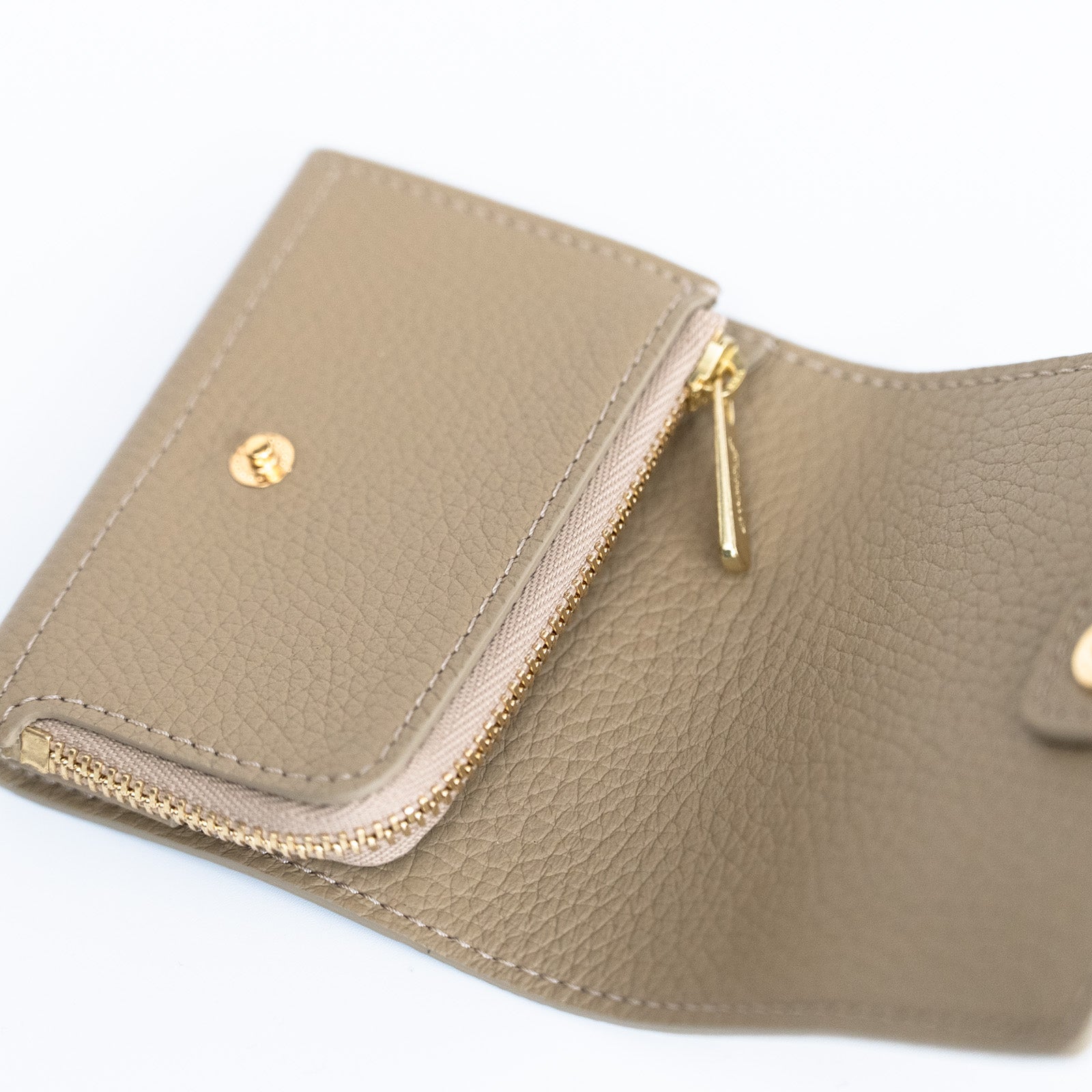 【おつとめ品セール】ハンディウォレット・オペラ リリィ キュイール・マッシュ/トゥルティエール