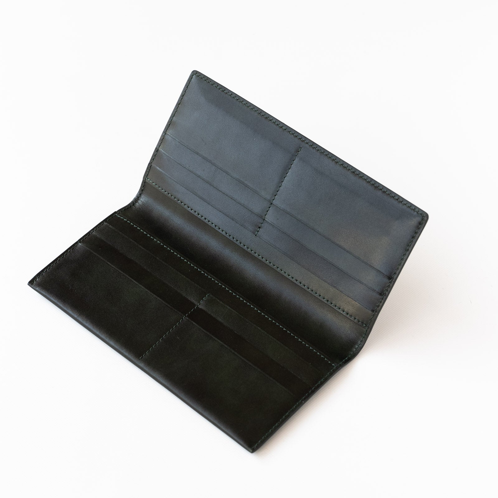 【おつとめ品セール】スマート長札入れ ミュージアムカーフ