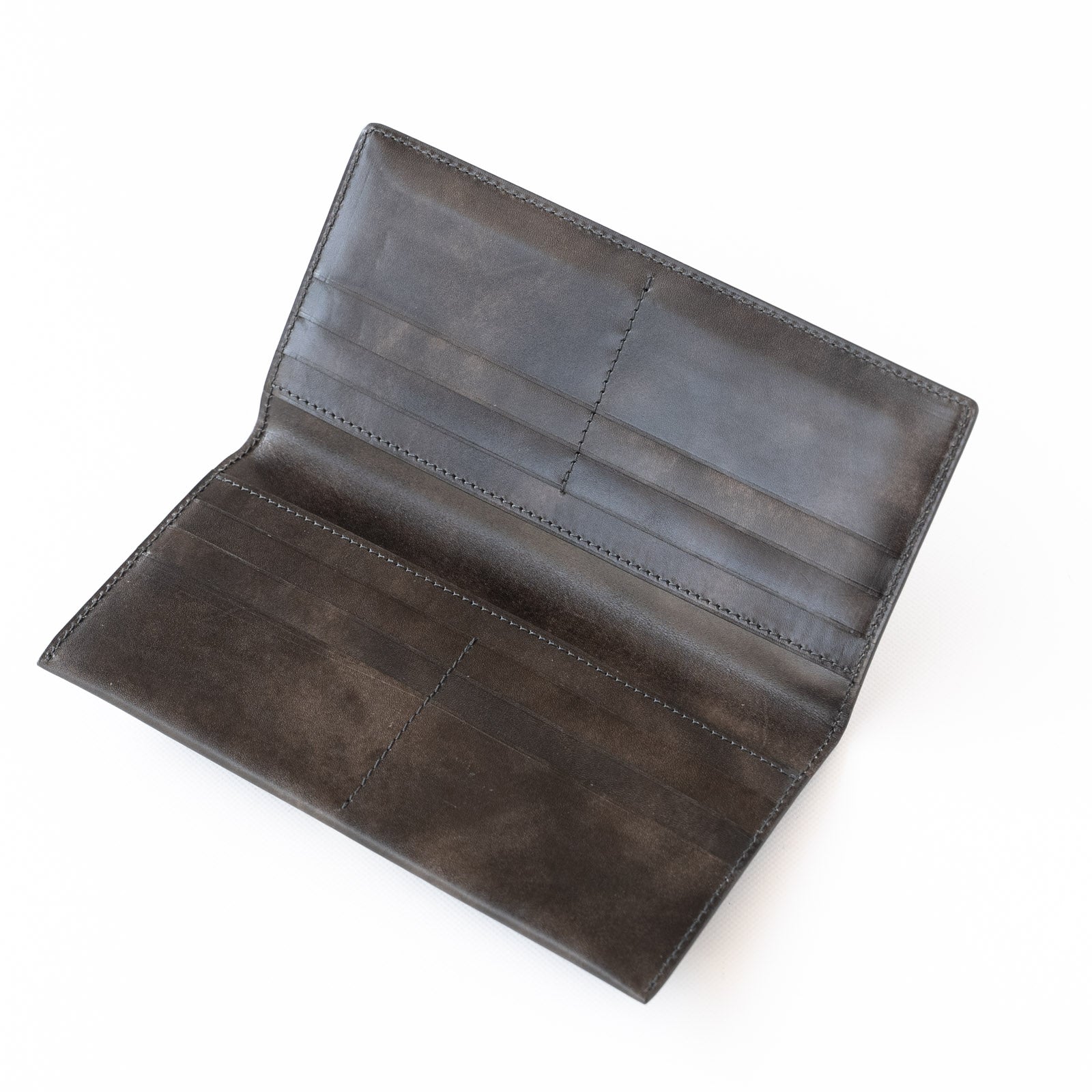 【おつとめ品セール】スマート長札入れ ミュージアムカーフ