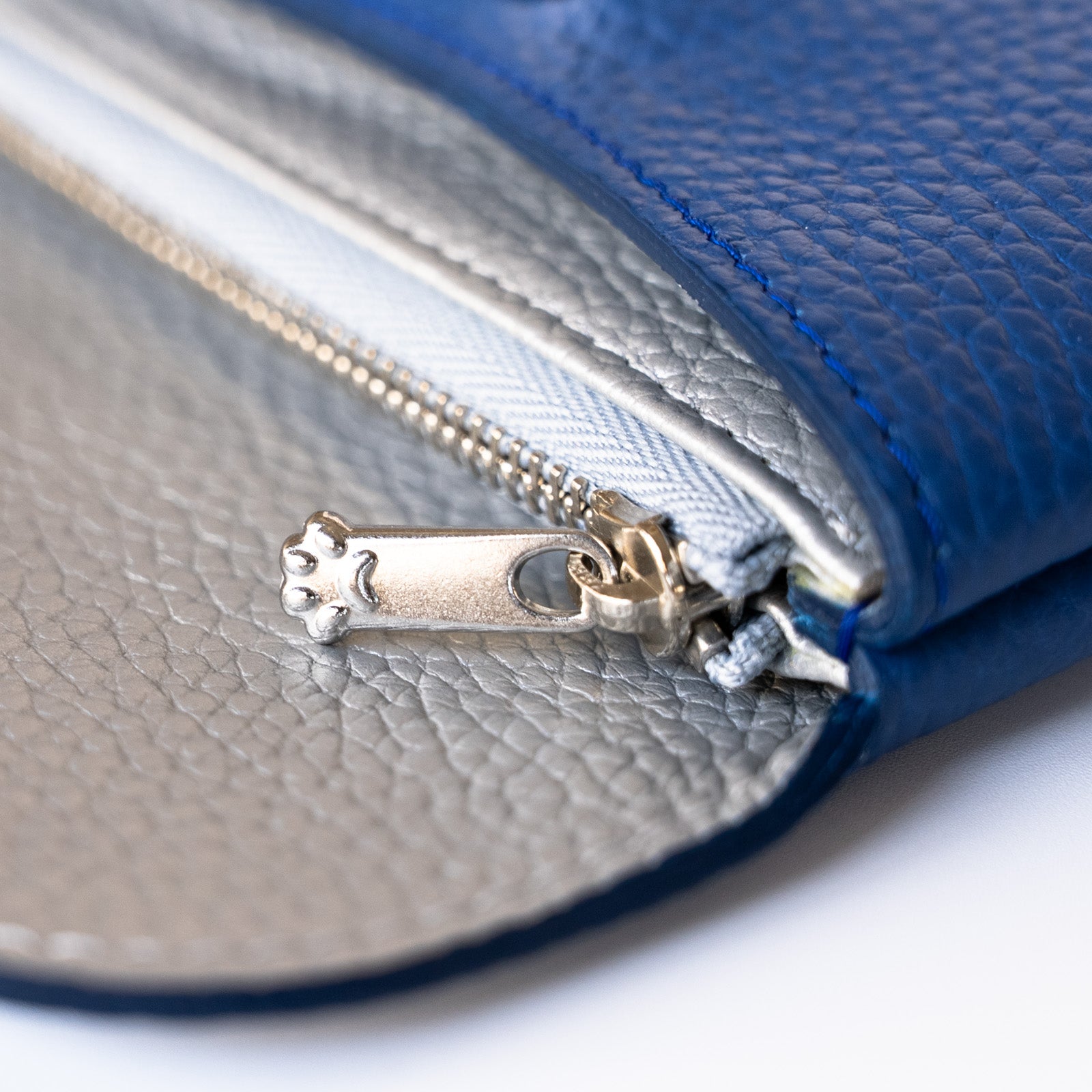 Limited Edition: Flap Wallet Fullunya Medium - Cuir Mash / Royal Blue x Silver