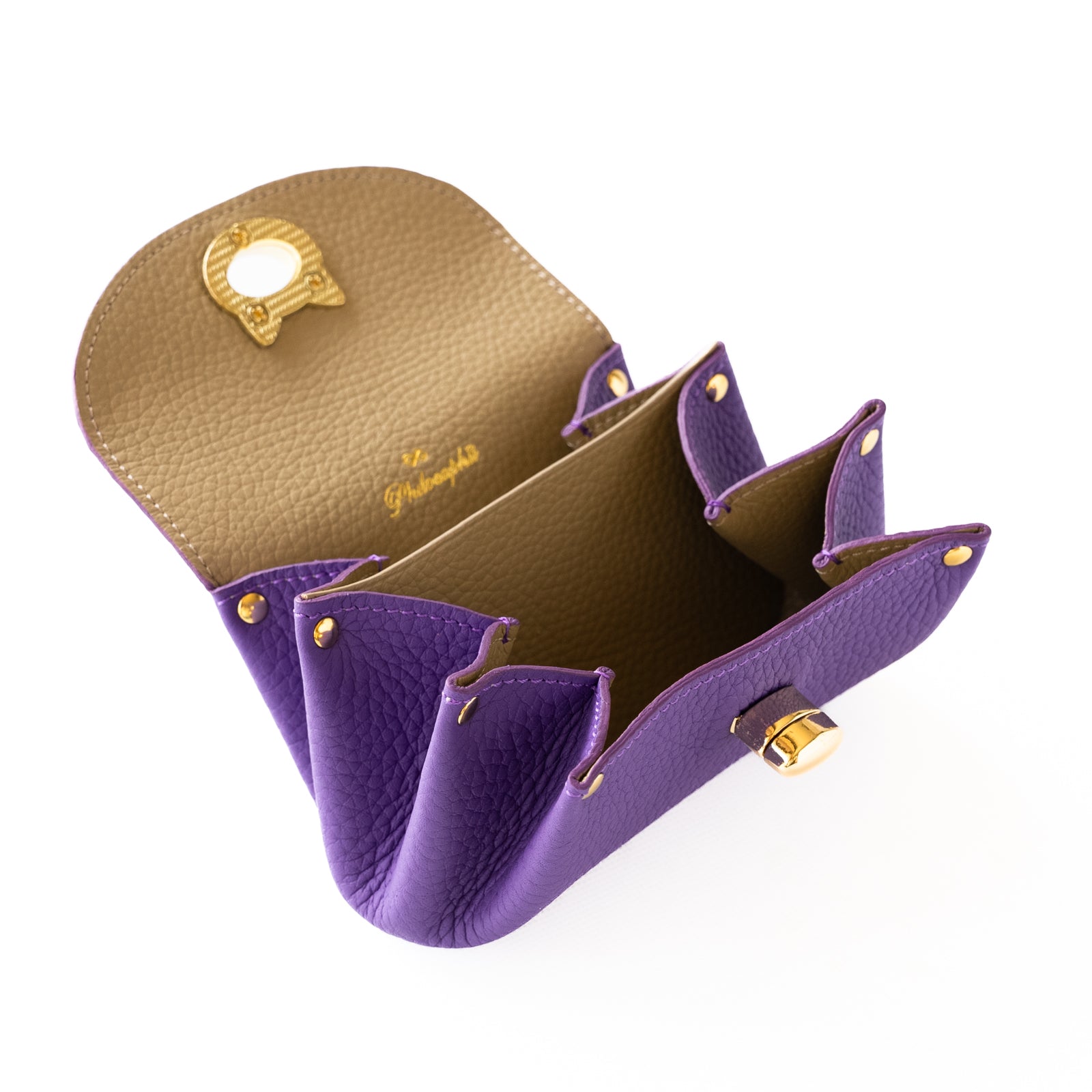 Shell pouch CAT Taurillon Clemence