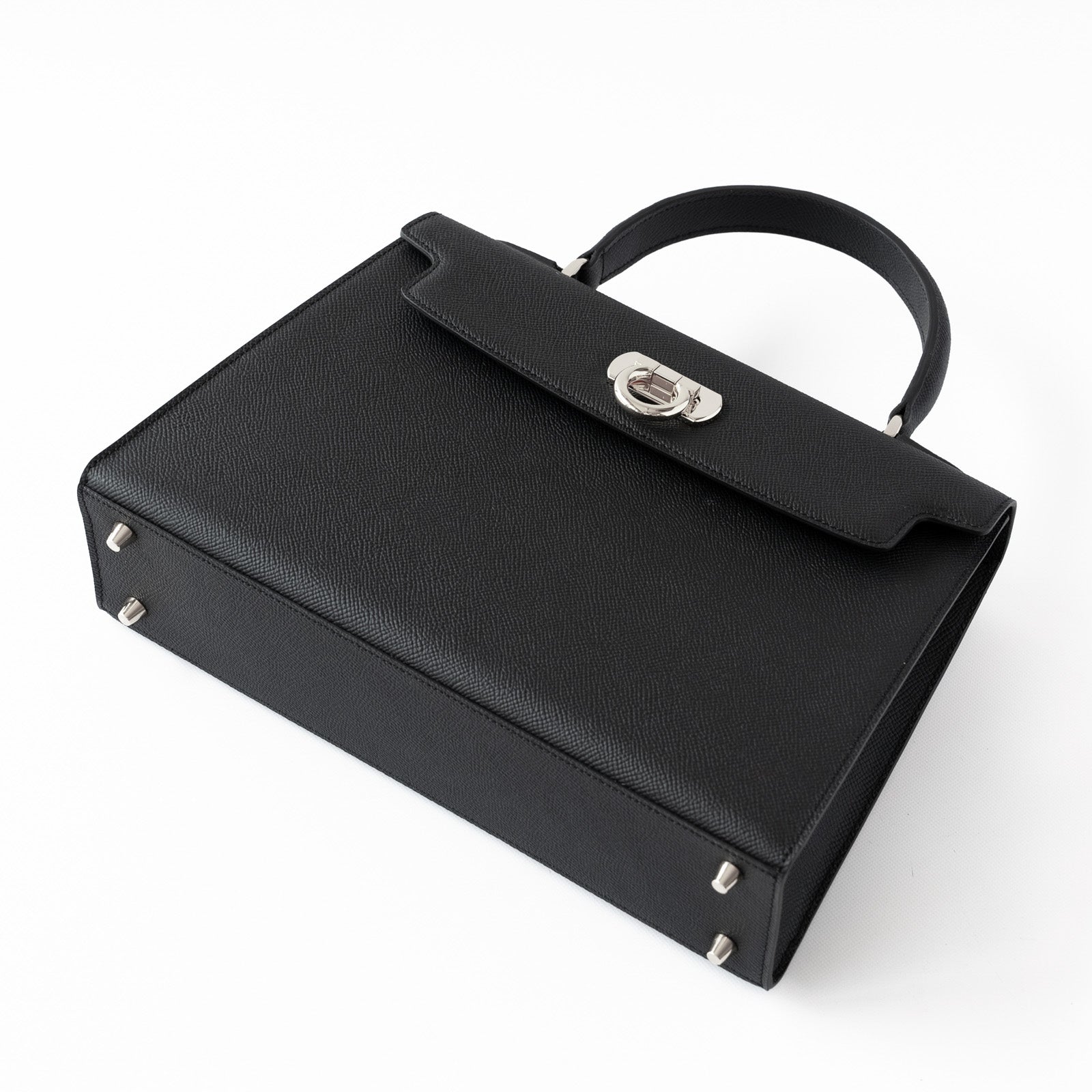 【おつとめ品セール】カンパネラ30 キュイール・ミネルバ/ブラック