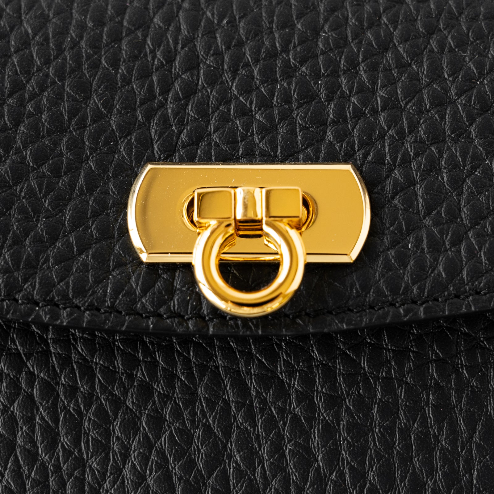 【おつとめ品セール】フラップウォレット・フルール ミリオン トリヨンクレマンス / ブラック