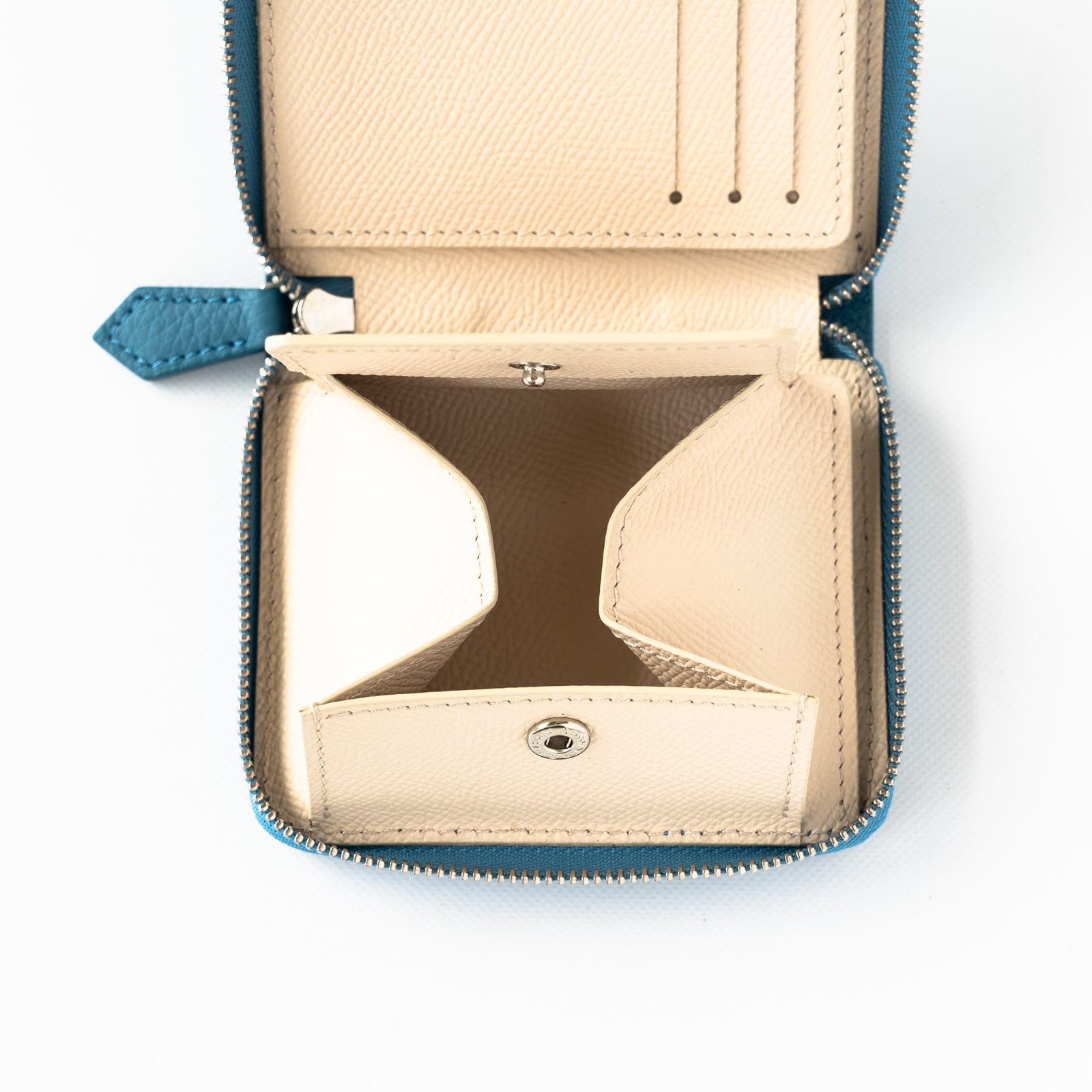 Round zipper mini wallet Taurillon Clemence