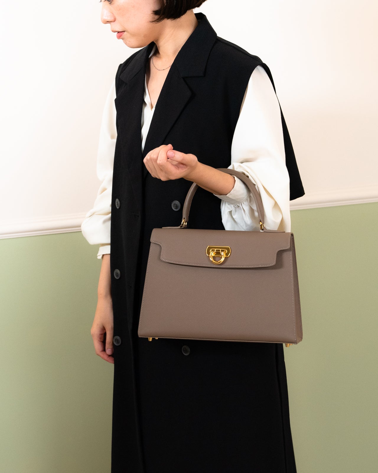 【おつとめ品セール】カンパネラ30 キュイール・ミネルバ/ブラック