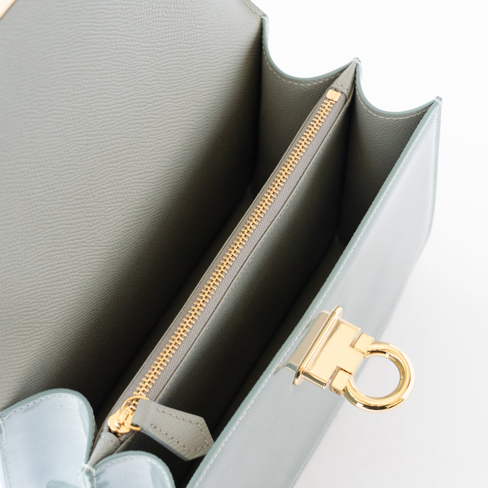 【おつとめ品セール】ドゥポシェ エミュールレザー / セージ