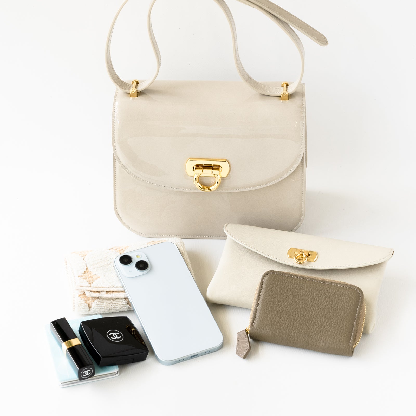 【おつとめ品セール】ドゥポシェ エミュールレザー / アイボリー