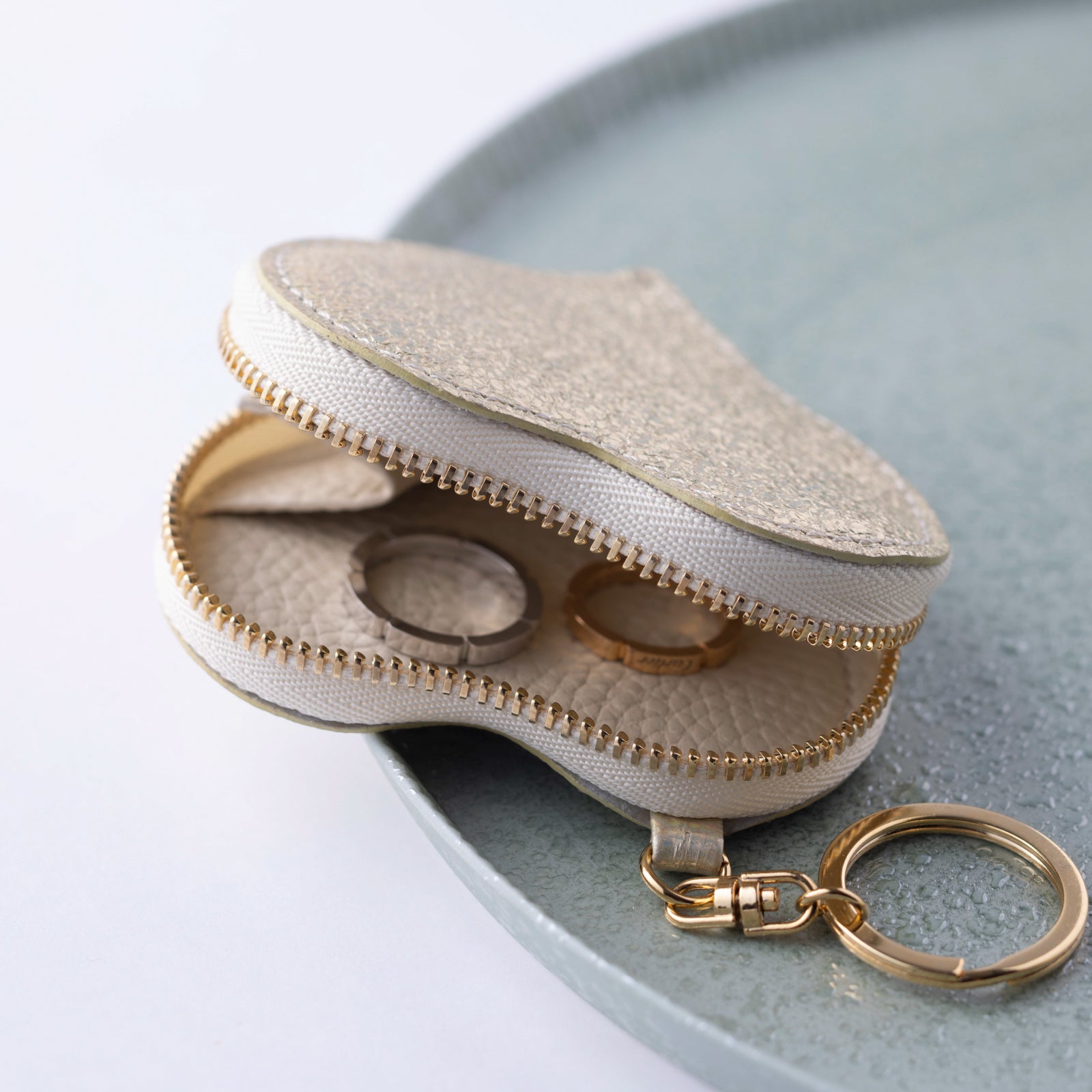 Heart smart key case / Prism
