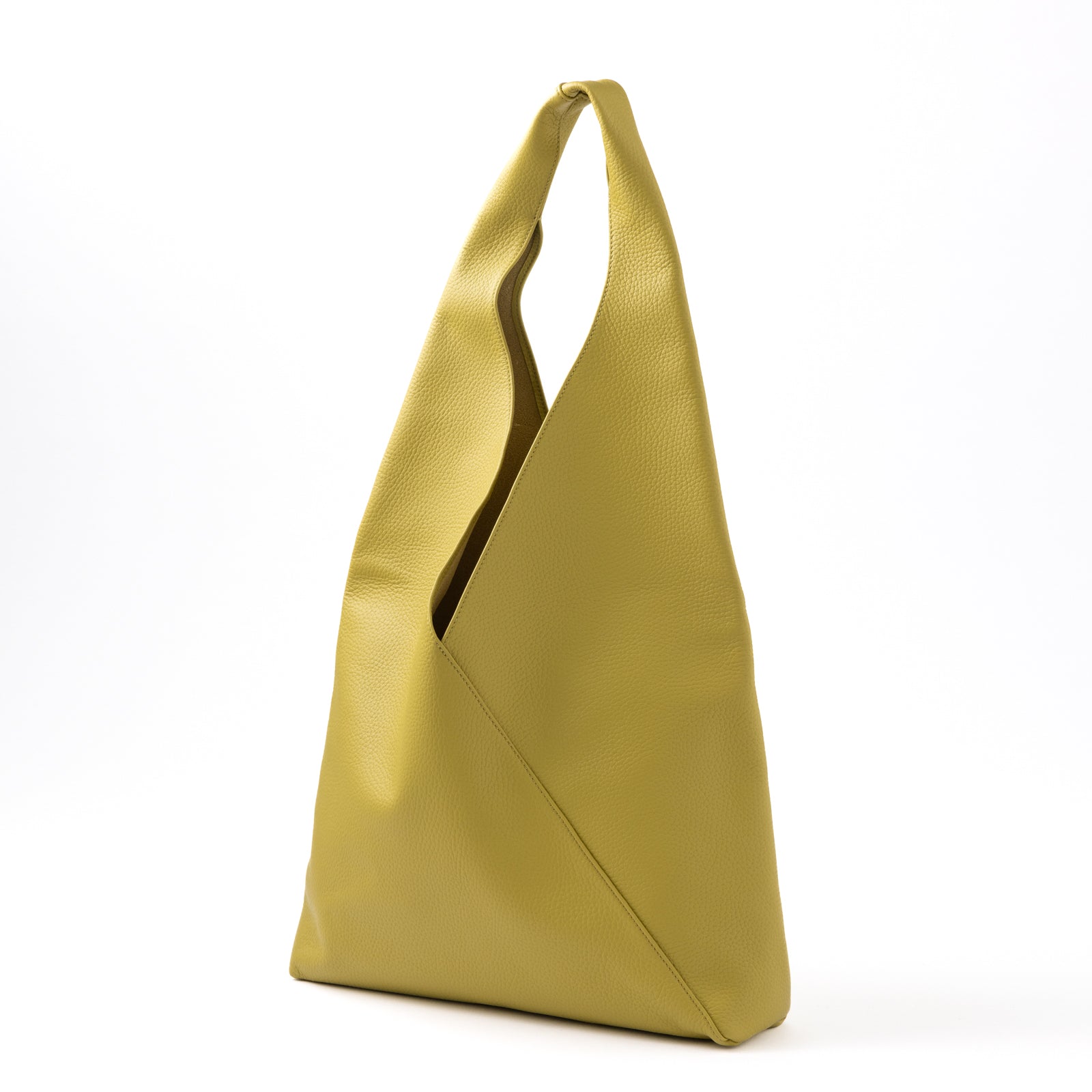 Triangle Bag M / Cuir Marsh