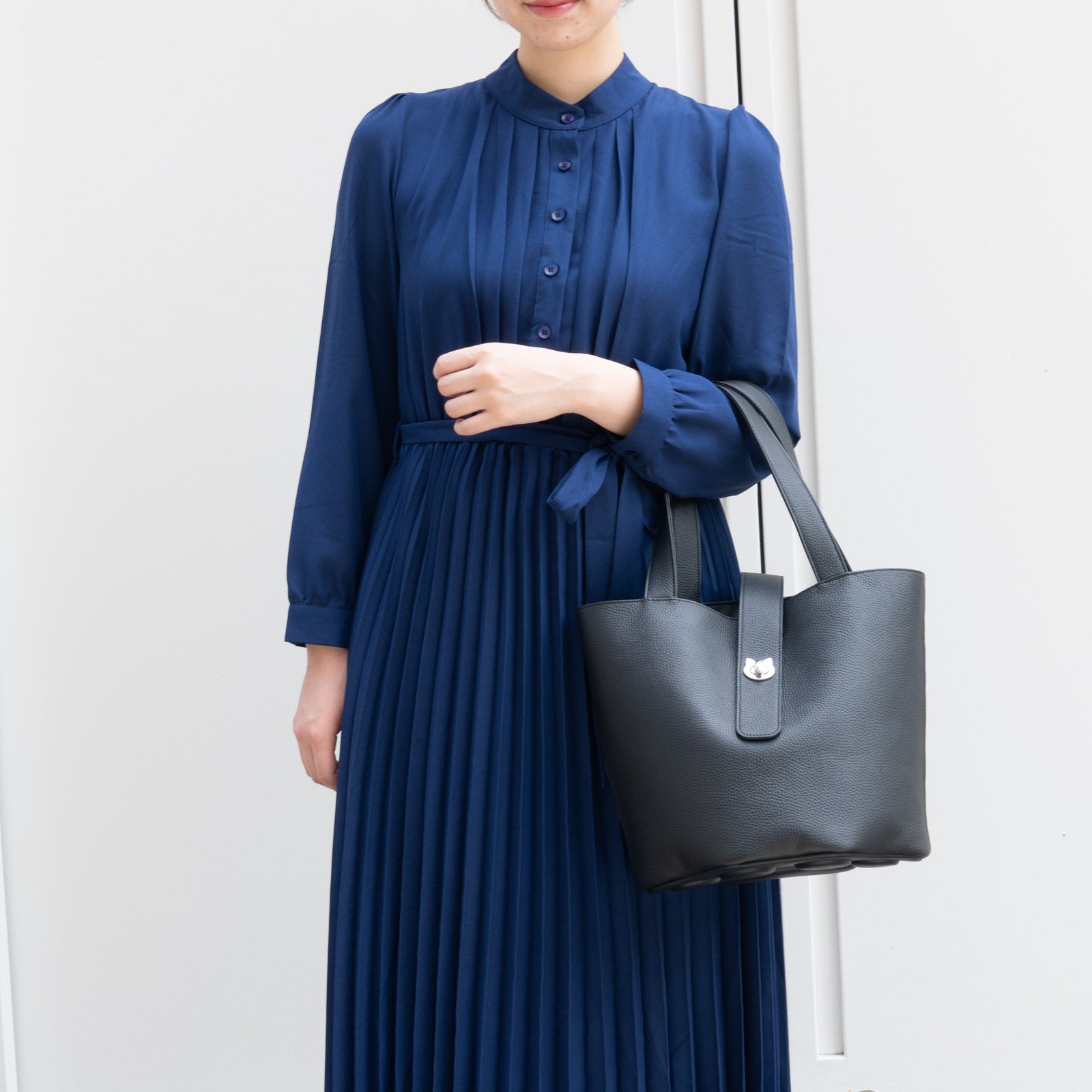 PAW Grande Cuir Mash Bucket Bag in Black (Choose Your Hardware)