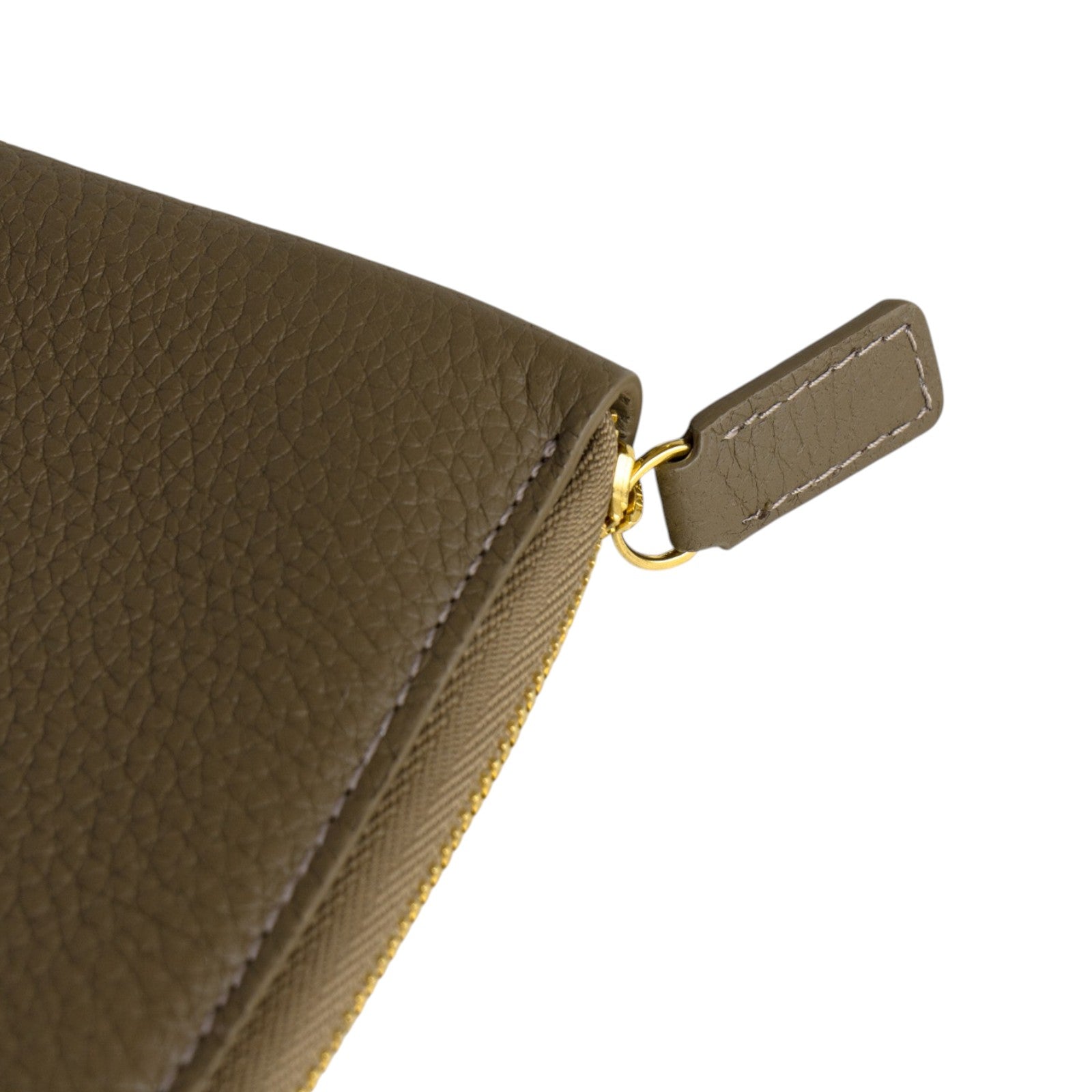 【おつとめ品セール】ジッパータイプ手帳カバー A5サイズ トリヨンクレマンス / エトゥープ