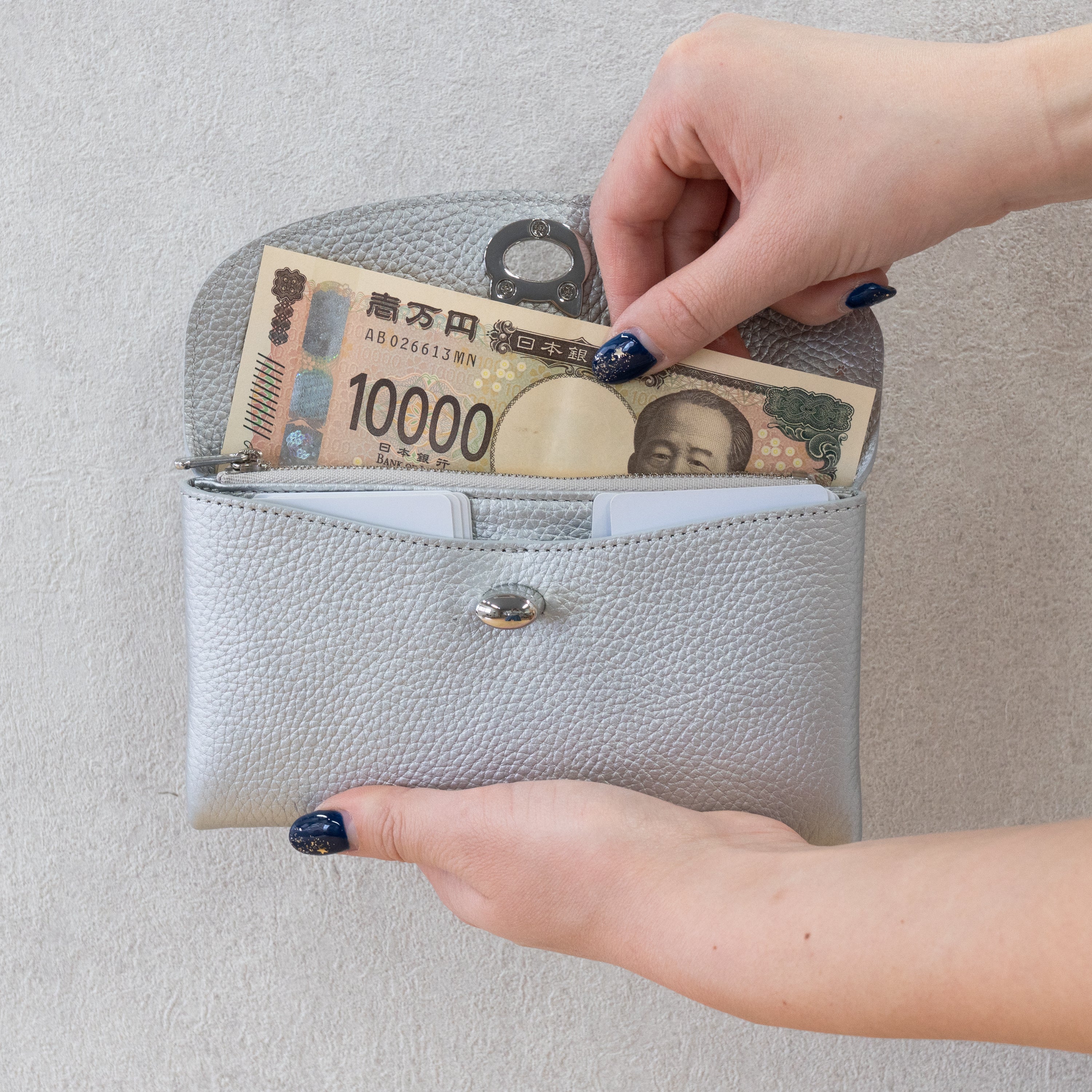 Flap Wallet Frunja Long Cuir Mache / Silver