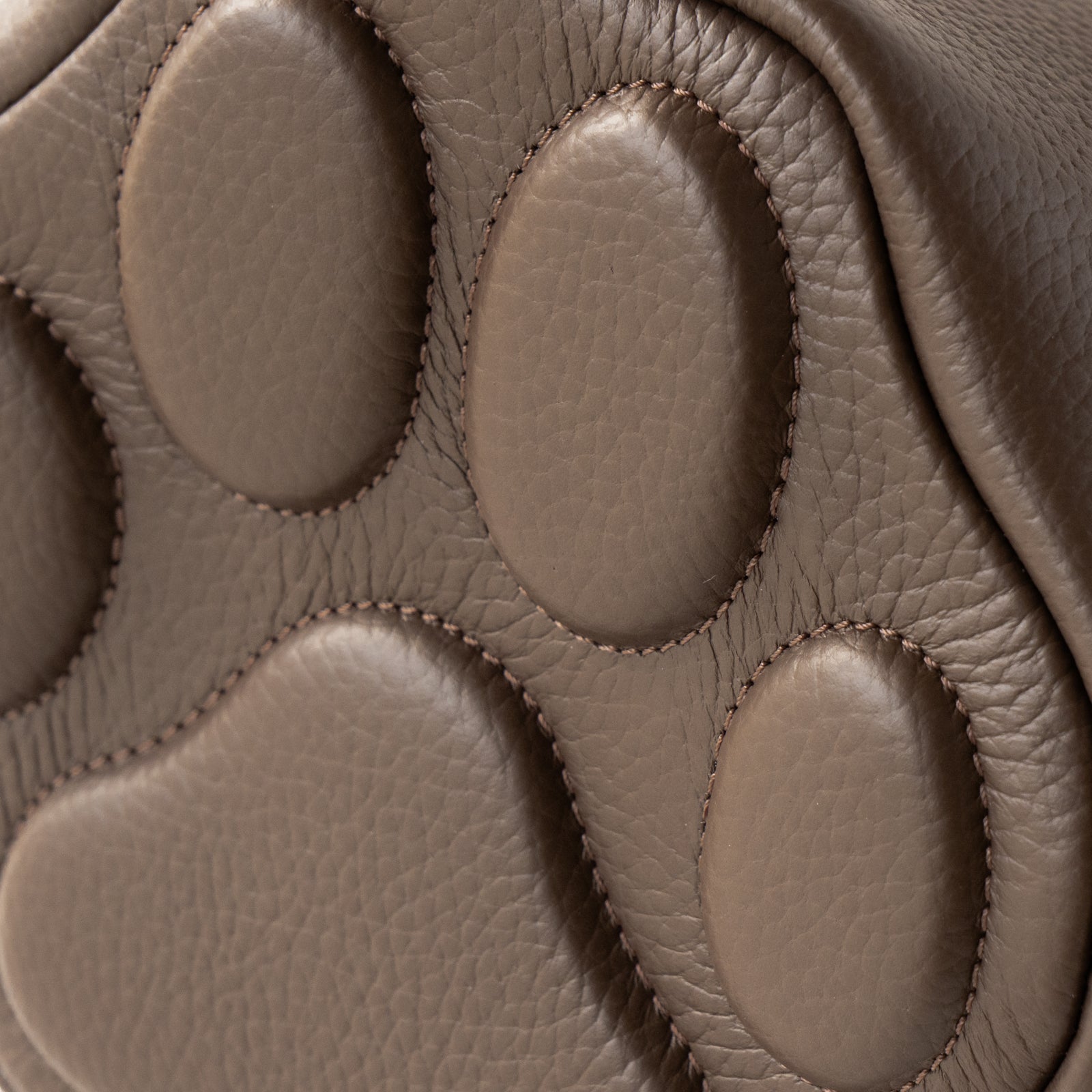 ショルダーバッグ PAW (パウ) キュイール・マッシュ / チョコ