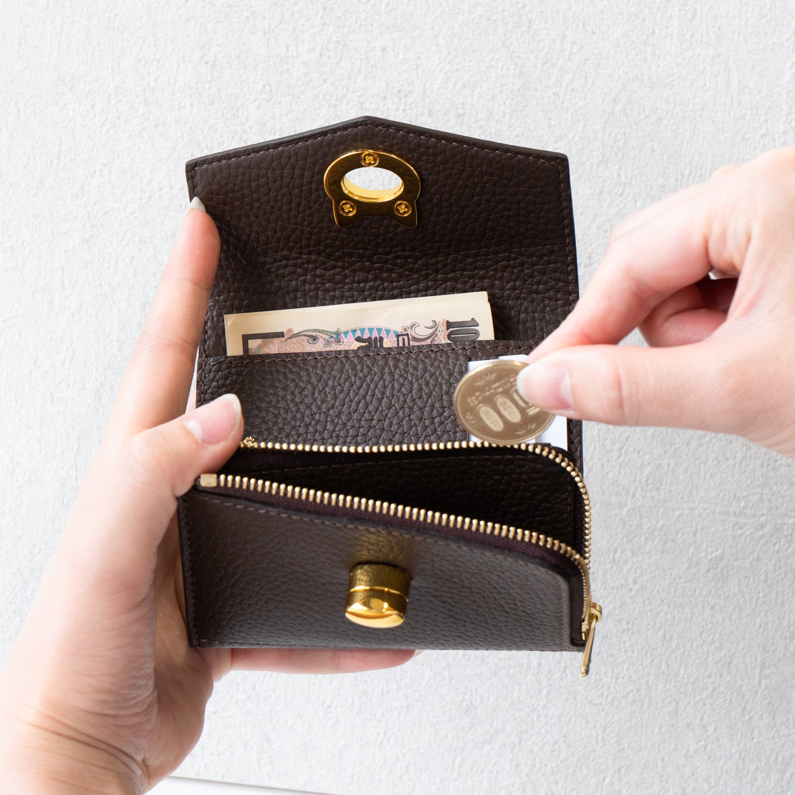 Handy Wallet Nyapera Grande Cuir Mache / Chocolate