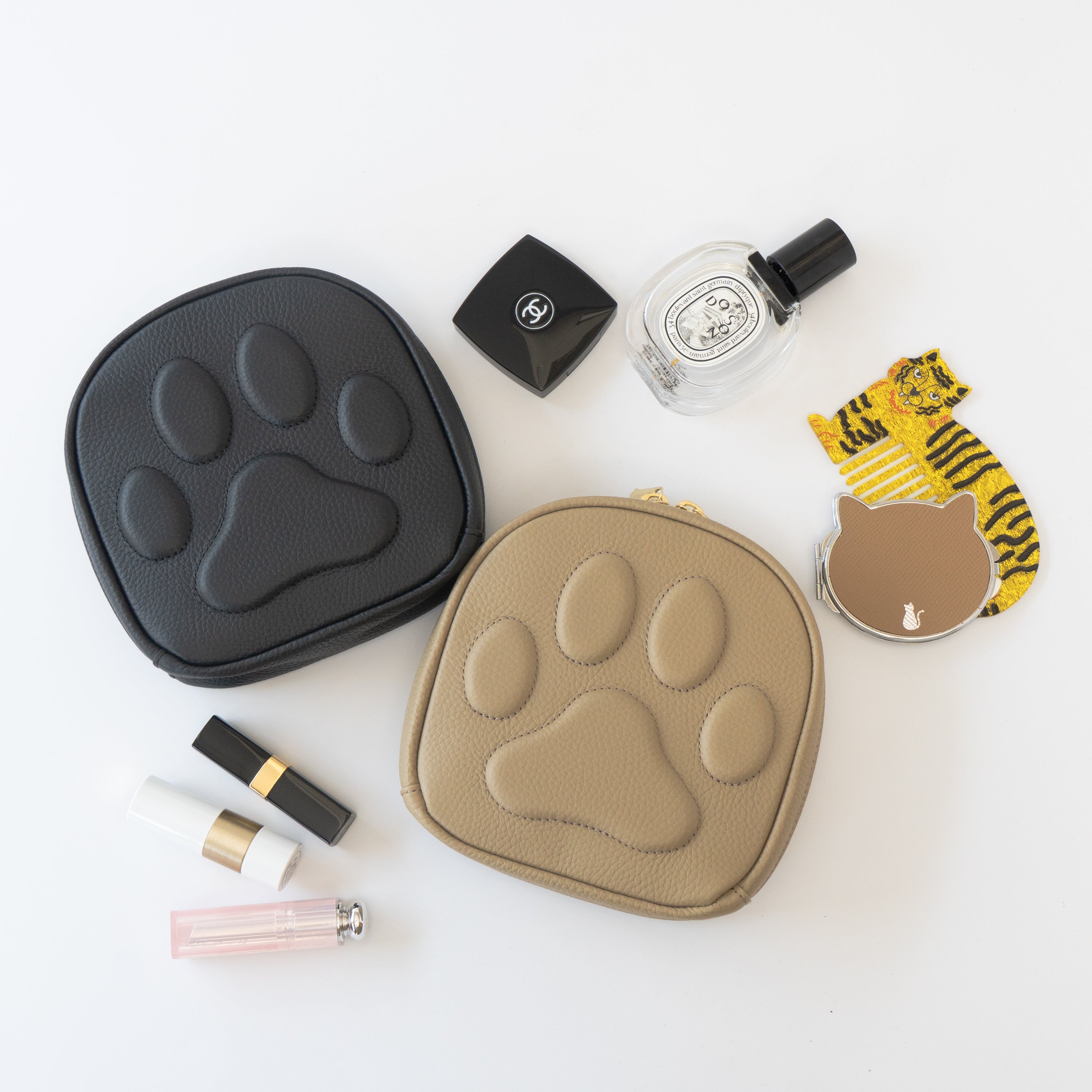 【10%OFF:5/22(金)22:00〜24(日)】PAWメイクポーチ キュイール・マッシュ / ブラック