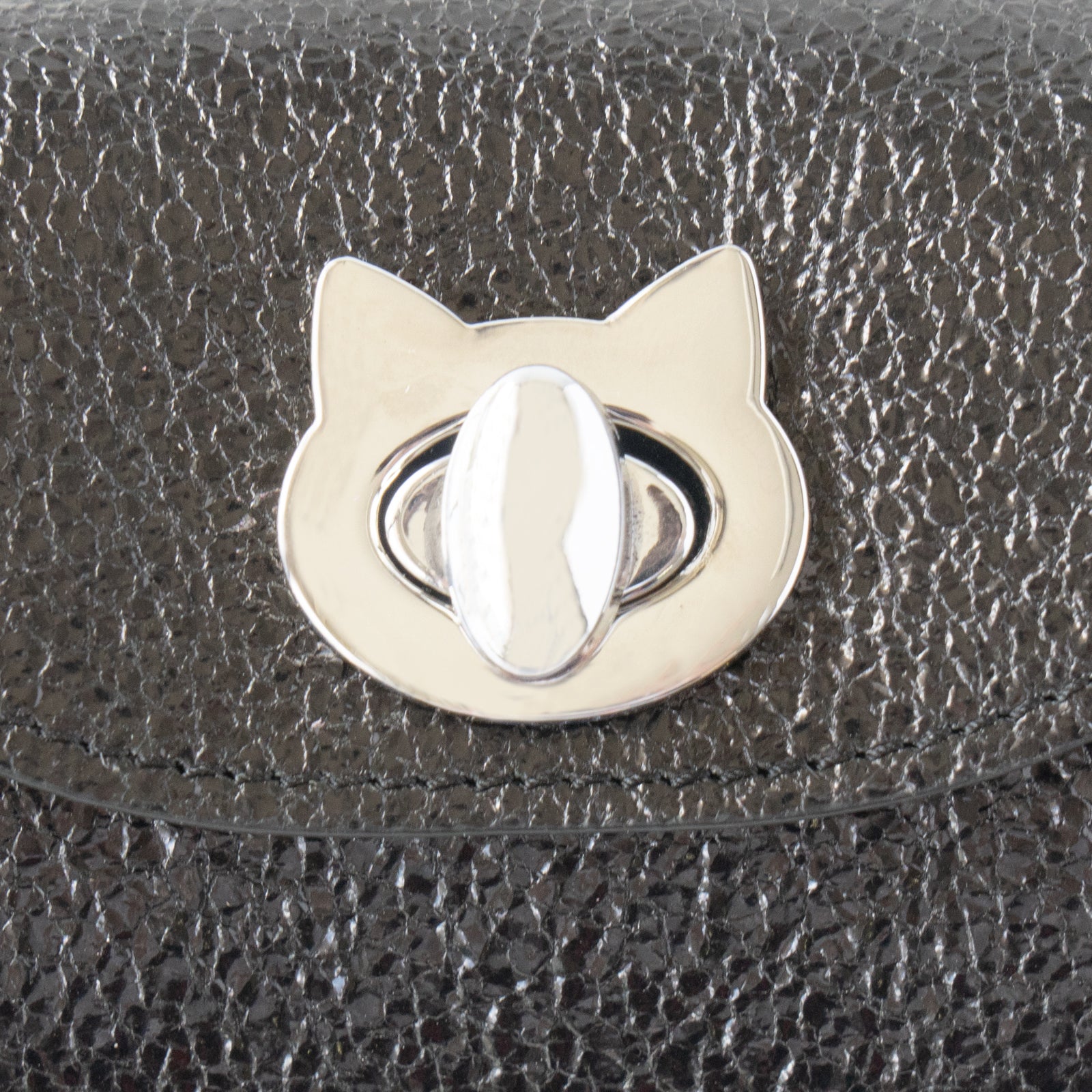 Shell pouch CAT Prism leather / Black