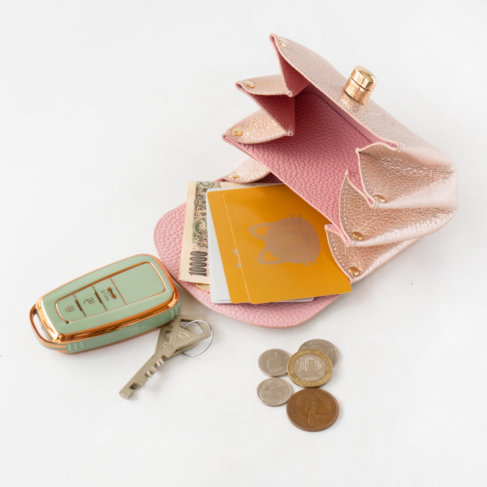 Shell pouch CAT Prism leather / Aurora pink