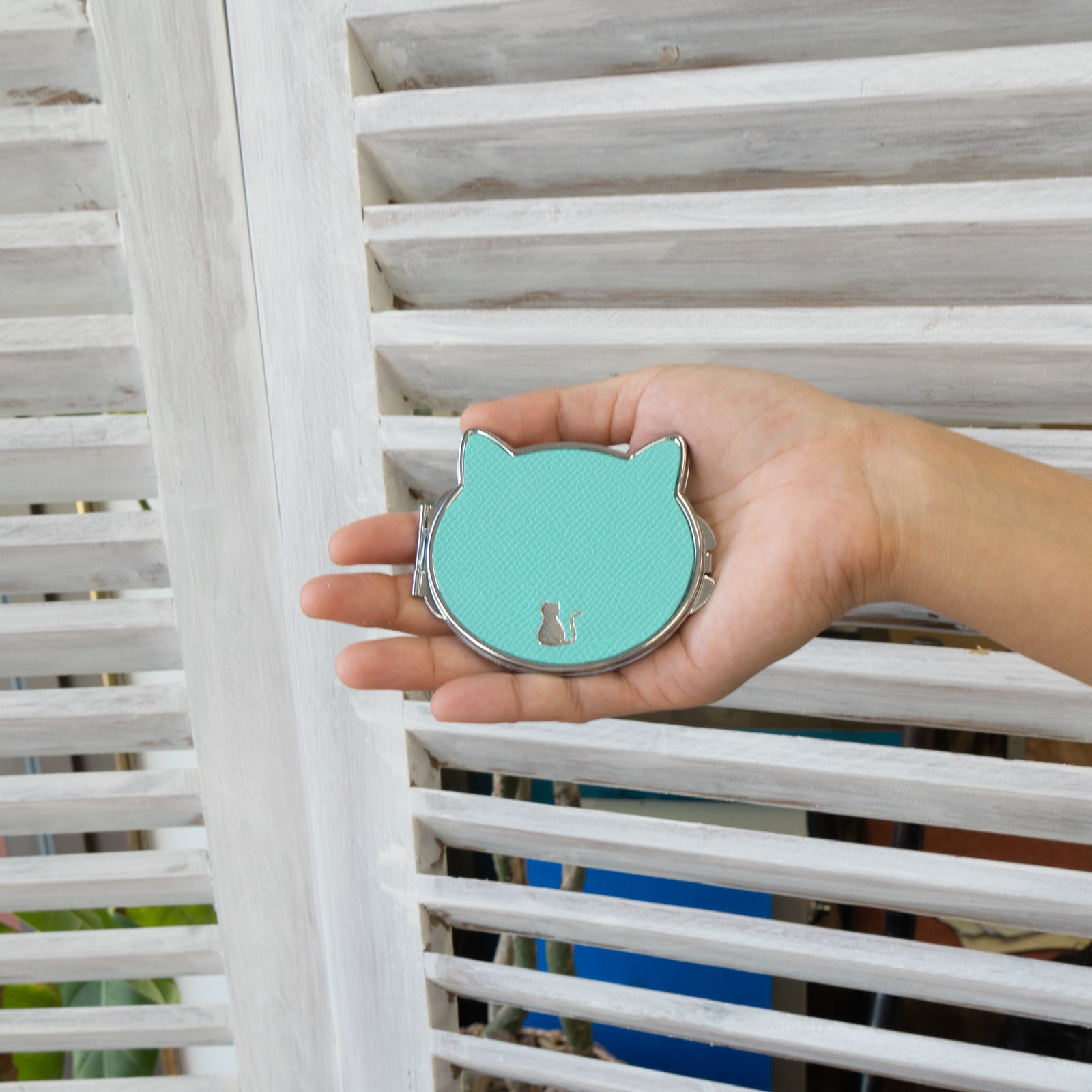Nyanpakuto Mirror Veau Epsom / Tiffany Blue
