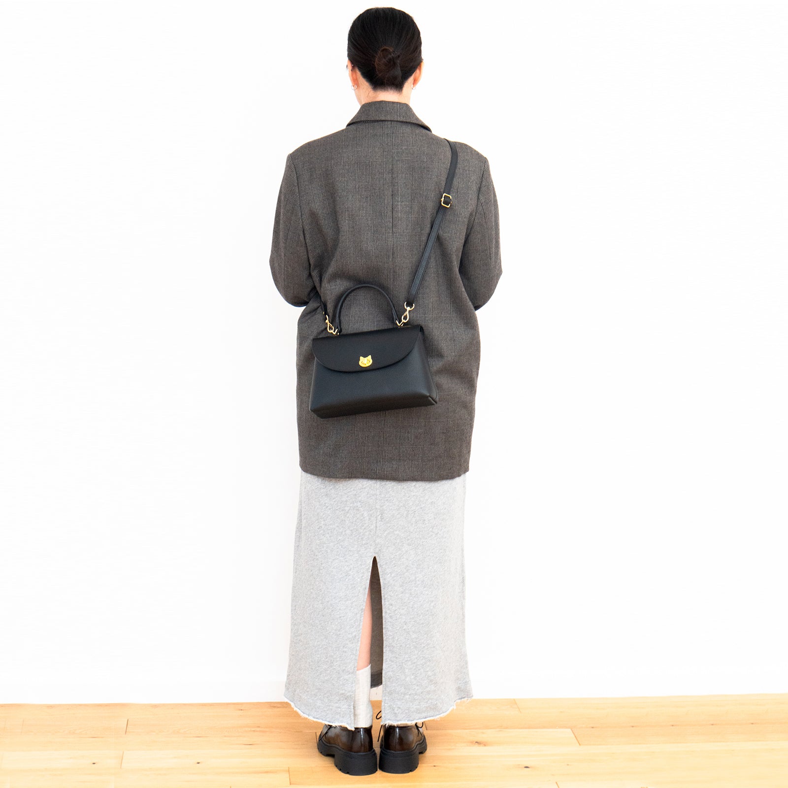 【受注販売:7/24(金)22:00~26(日)】【初回10%OFF】フラップコンビハンドバッグ / ブラック