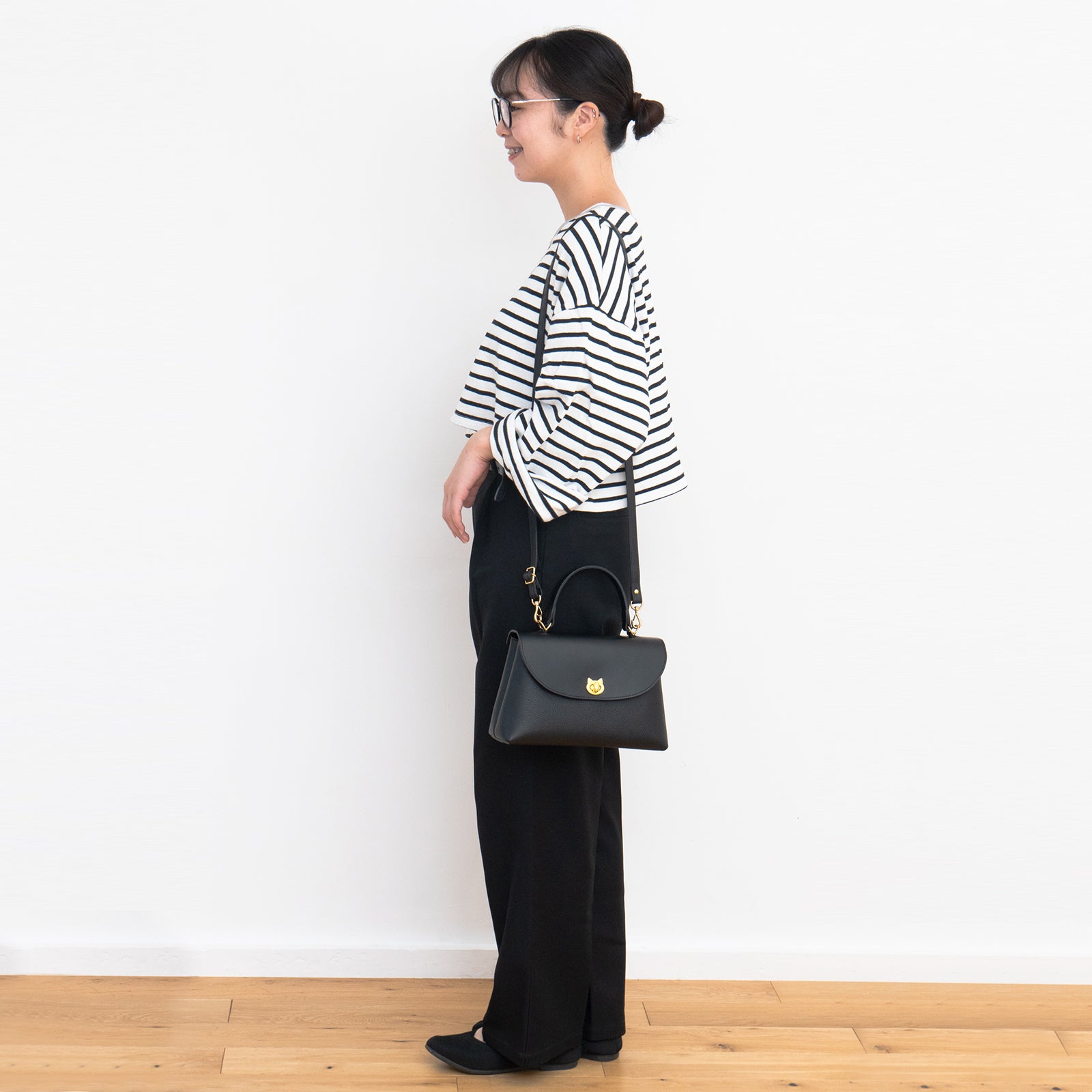 【受注販売:7/24(金)22:00~26(日)】【初回10%OFF】フラップコンビハンドバッグ / ブラック