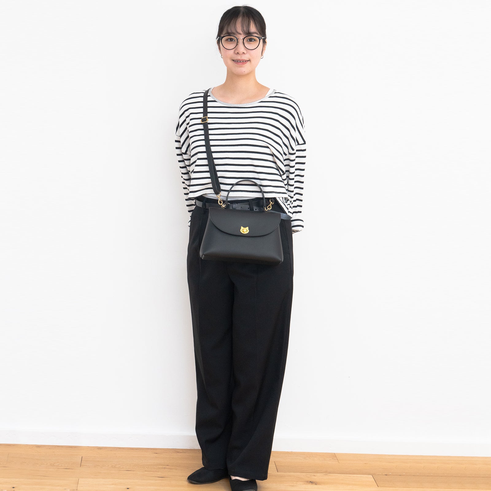 【受注販売:7/24(金)22:00~26(日)】【初回10%OFF】フラップコンビハンドバッグ / ブラック