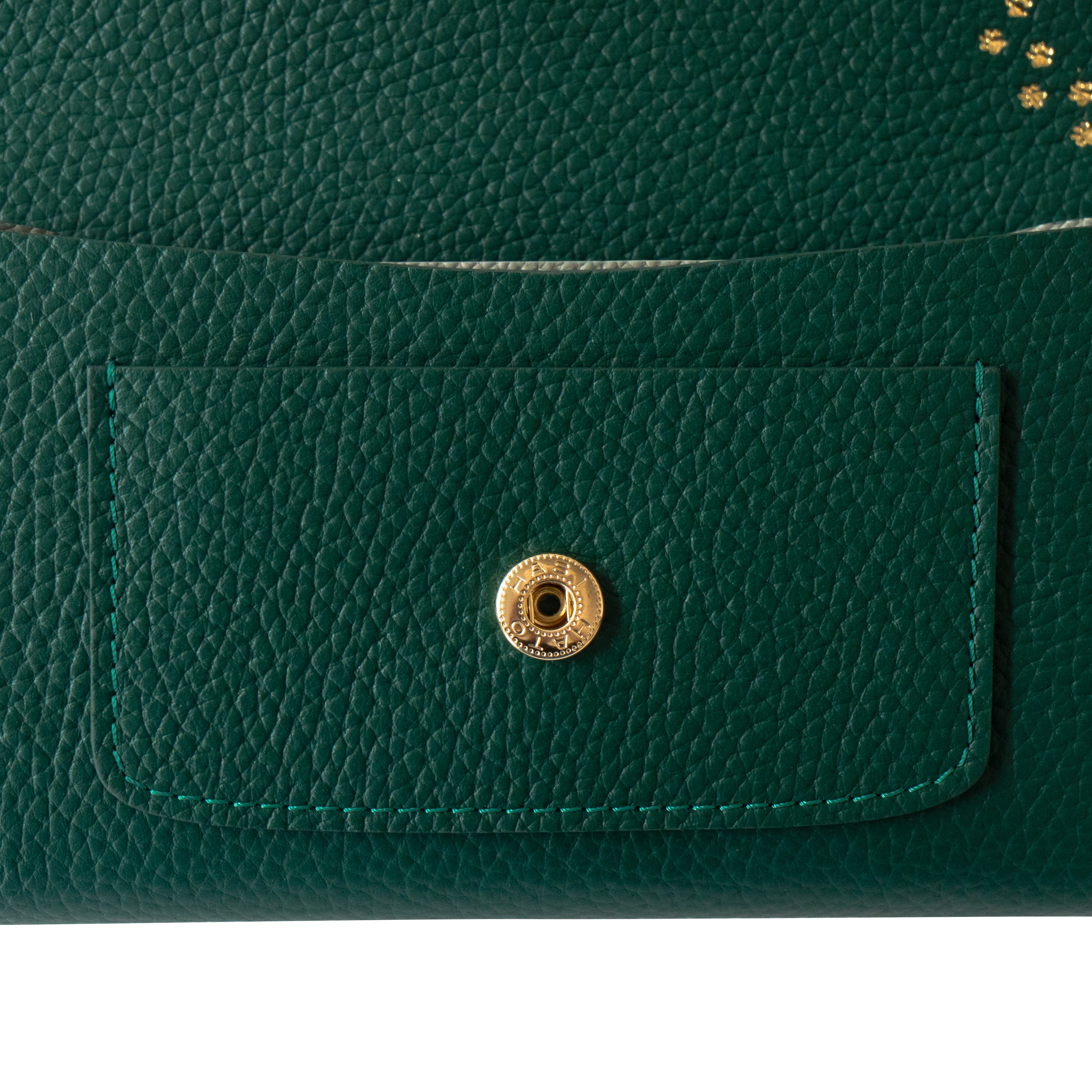 【受注販売:7/24(金)22:00~26(日)】【初回10%OFF】小さなレザーフラップ長財布・ミャウヴェル / エメラルド