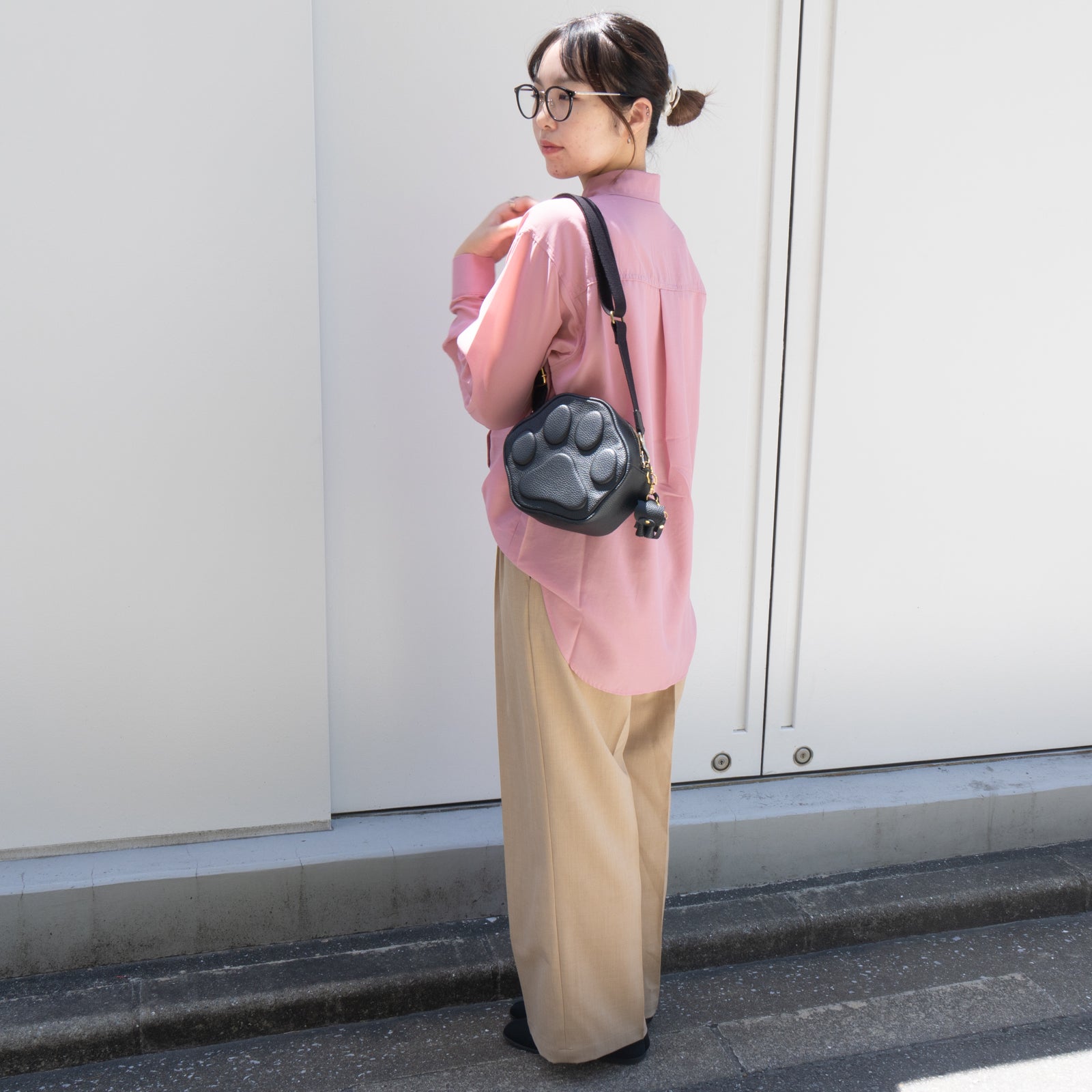 【11/21(金)22:00~ 26時間限定販売】【数量限定】PAWポシェット キュイール・マッシュ / ブラック