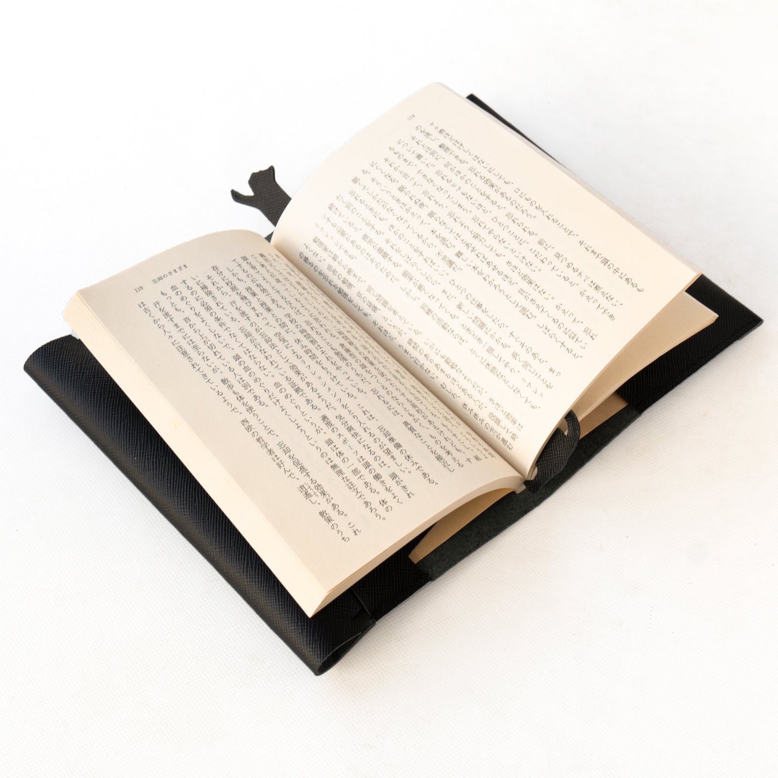 CAT Book Cover Cuir Saffian / Black