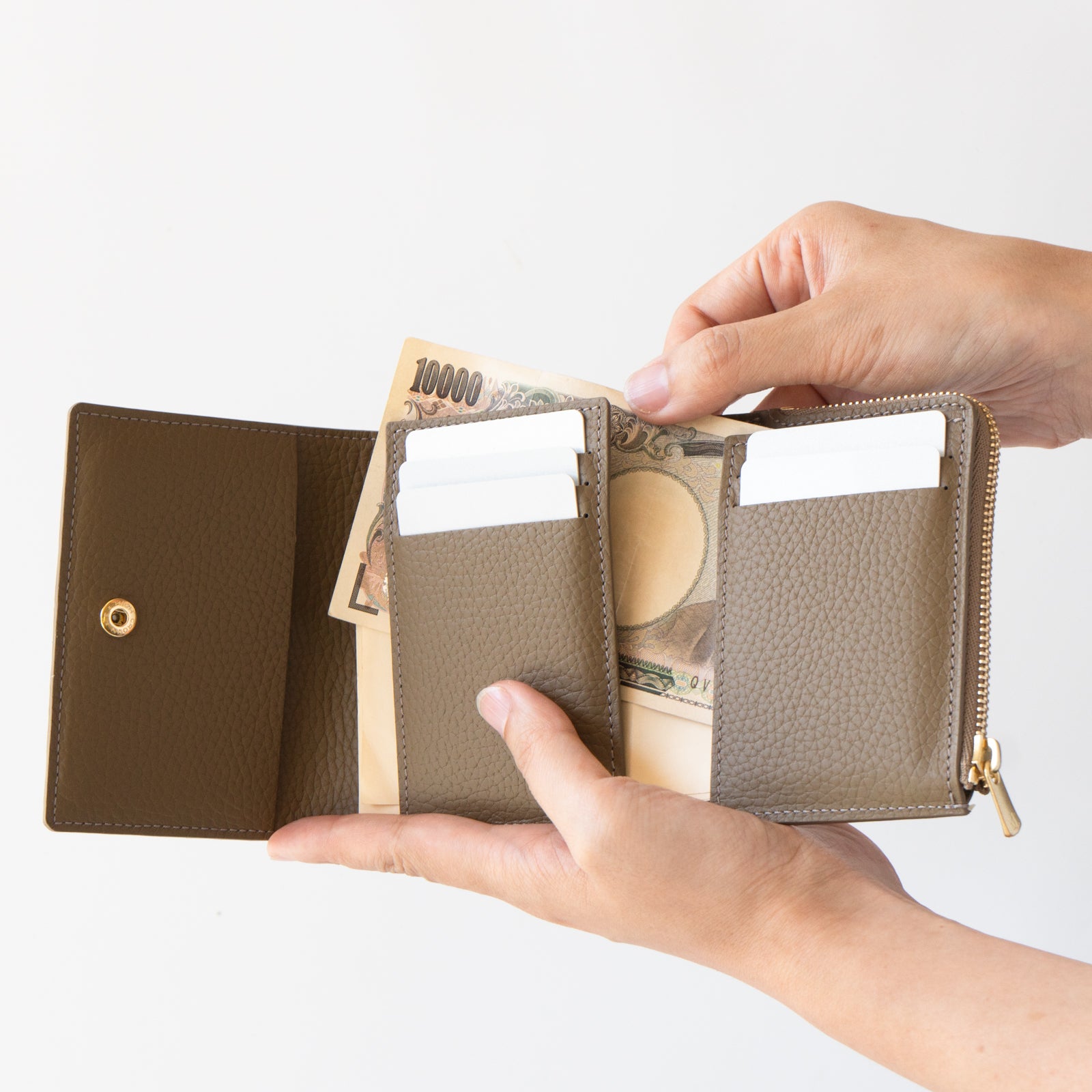 【おつとめ品セール】ハンディウォレット・オペラ リリィ グランデ 箔パイソン / シルバーイエロー