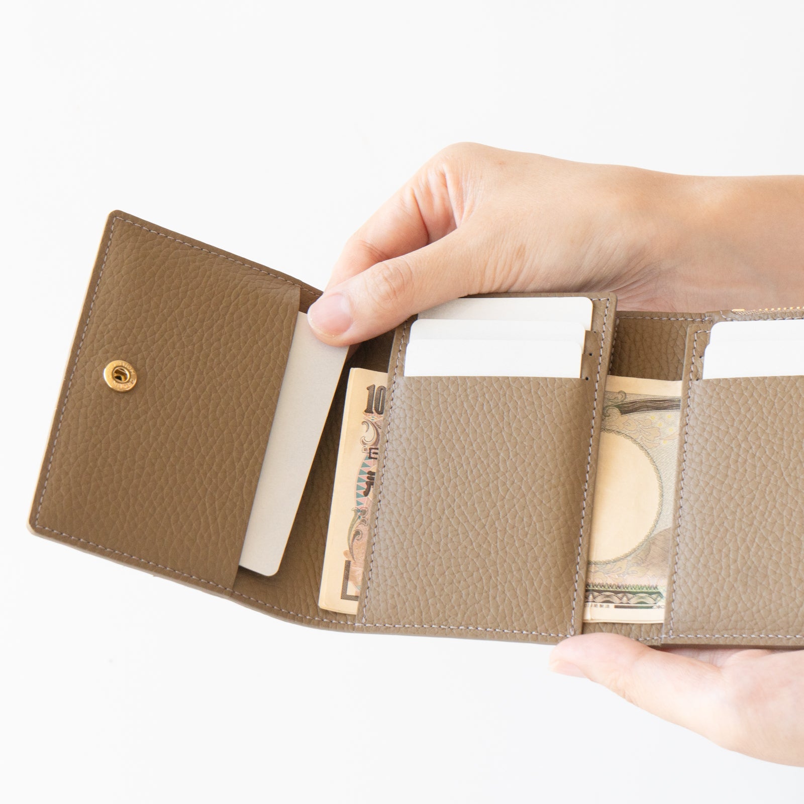 【おつとめ品セール】ハンディウォレット・オペラ リリィ グランデ 箔パイソン / シルバーイエロー