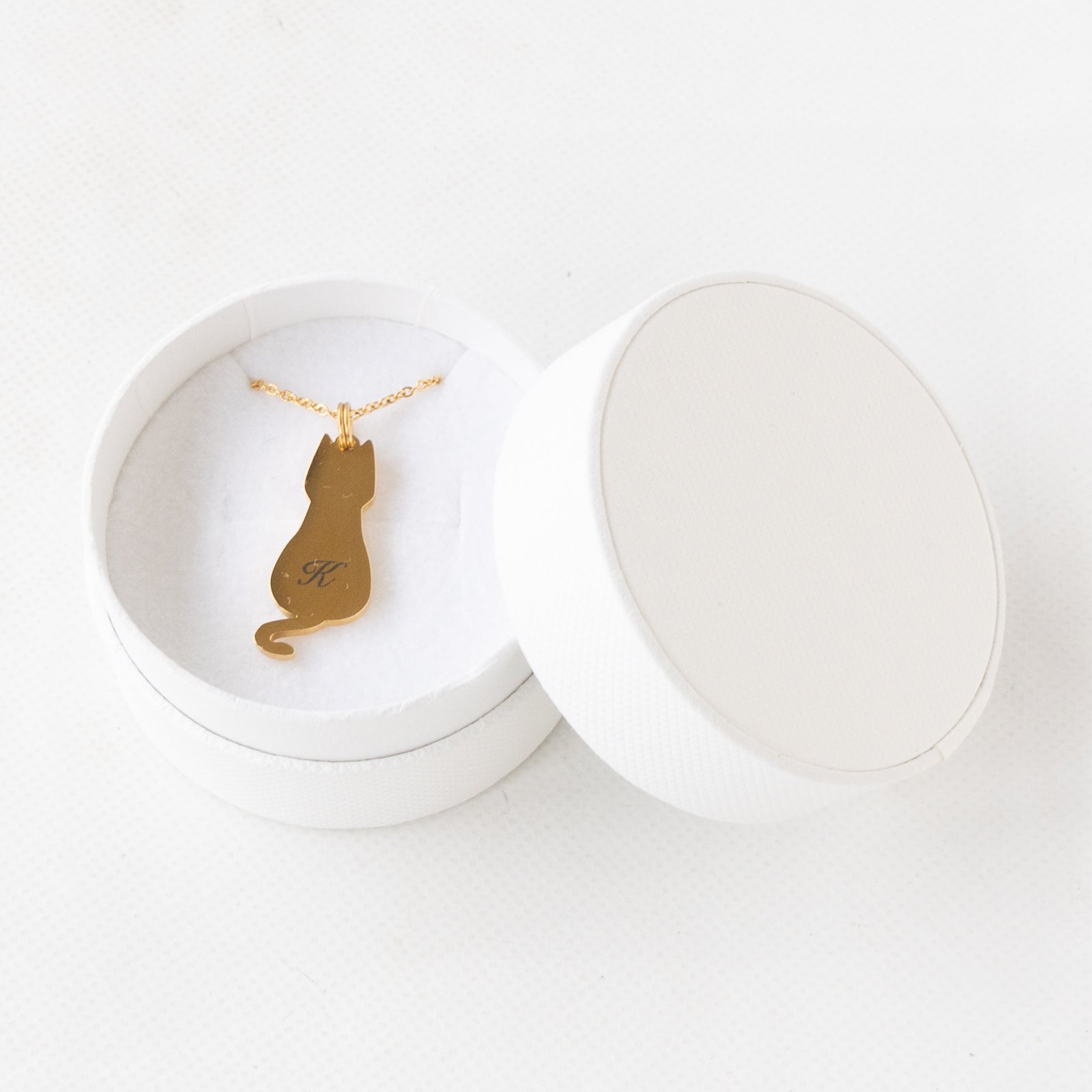 Initial Neckless / Gold