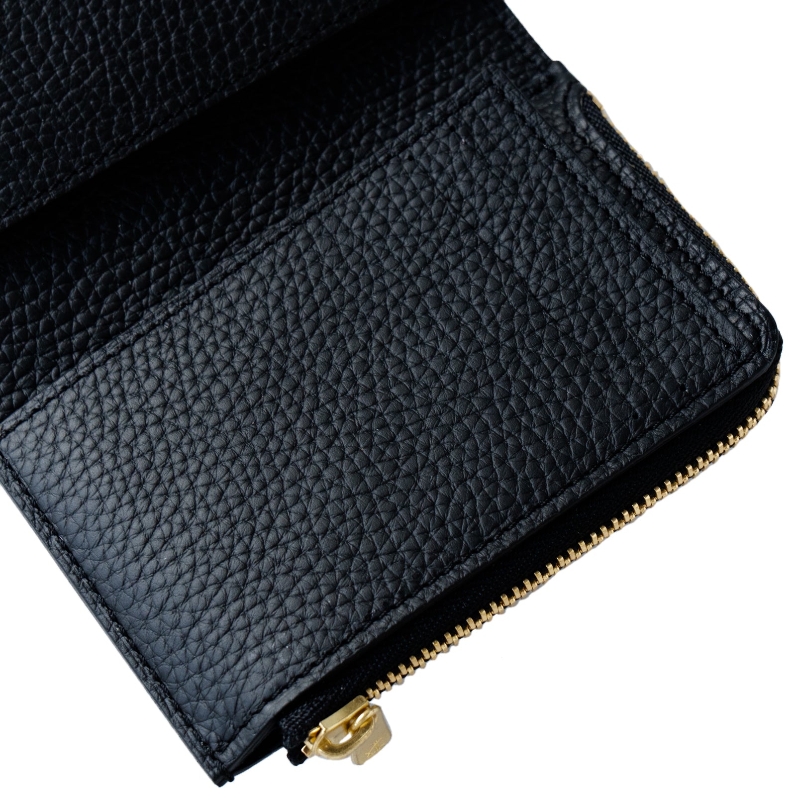 N'Apela Grande Cuir Mache Handy Wallet in Black with Gold Hardware