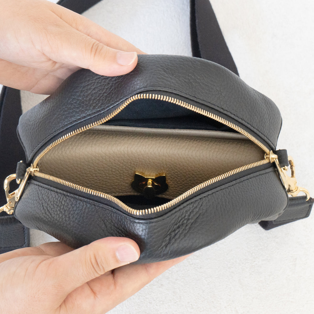 【受注販売:10/9(金)22:00〜13(火)】小さなレザーフラップ長財布・ミャウヴェルロック キュイール・マッシュ / トゥルティエール